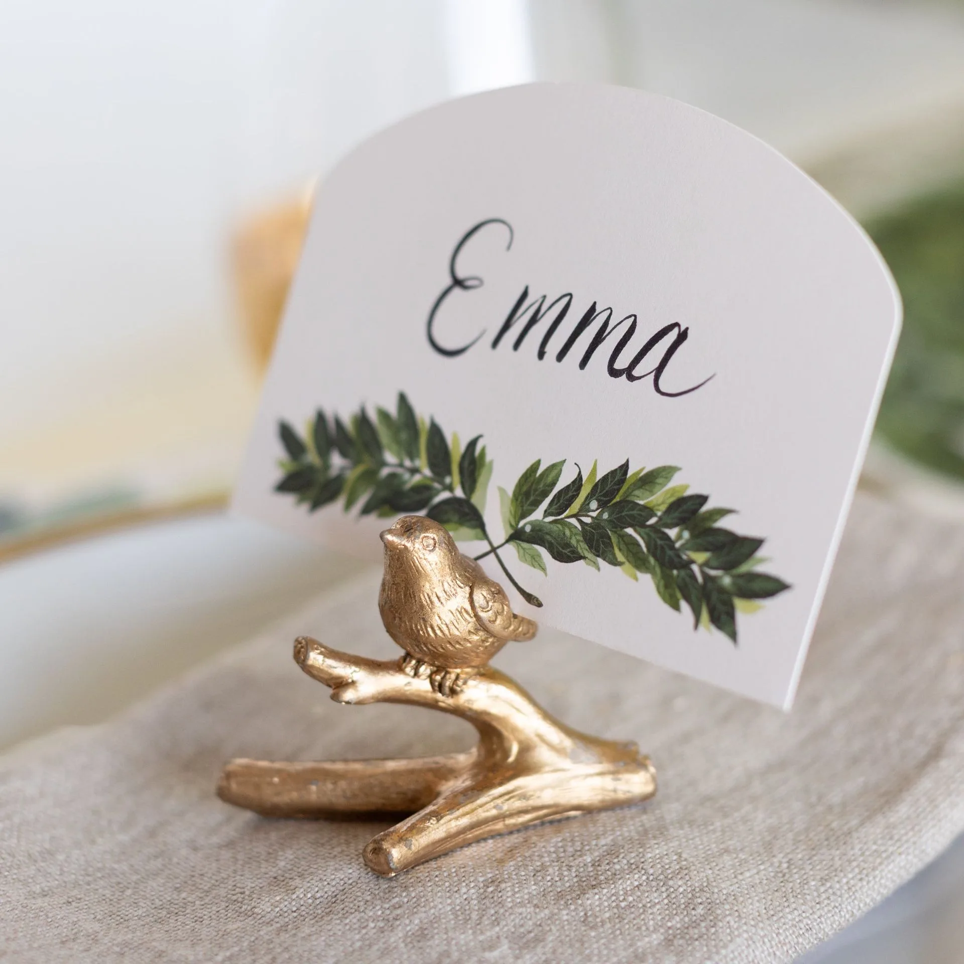 How to Style a Halloween Table with Decor and Tableware: Spooky Yet Elegant Ideas
