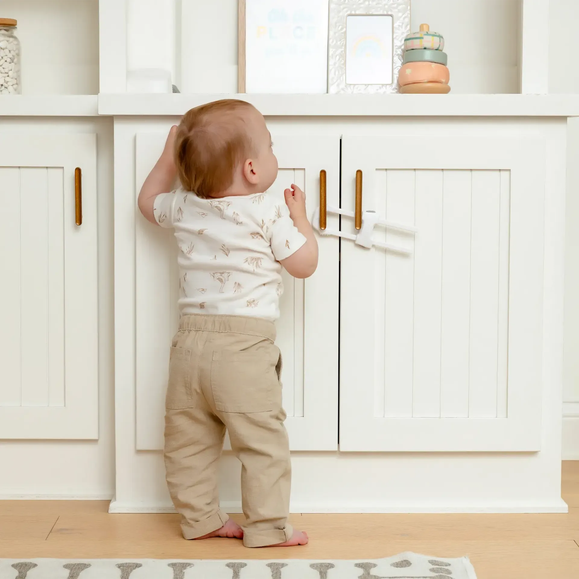 Best Baby Gates for Open Floor Plans: Large Area Safety Barriers That Actually Work