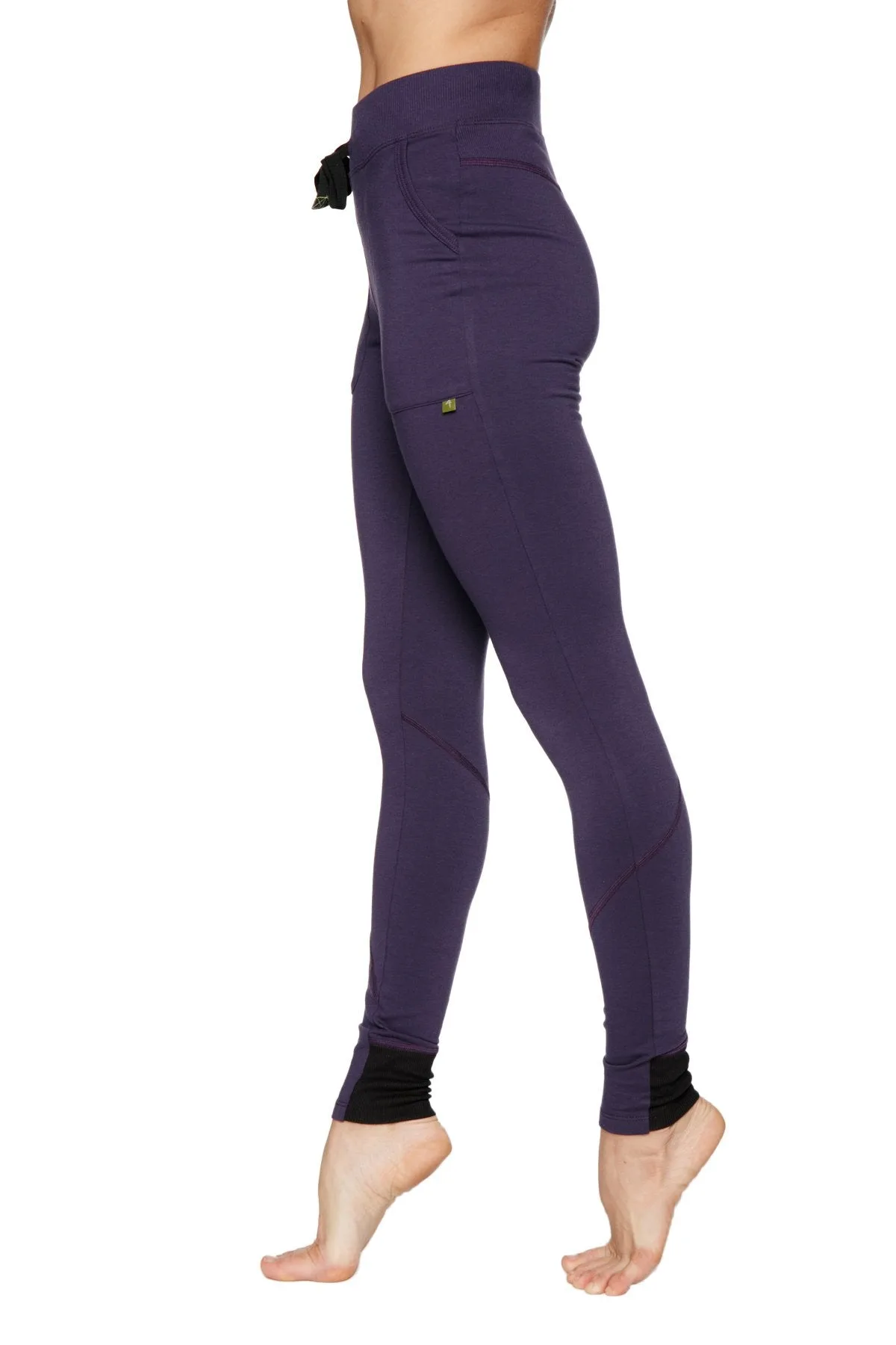 How to Choose Women's Yoga Pants for Your Body Type