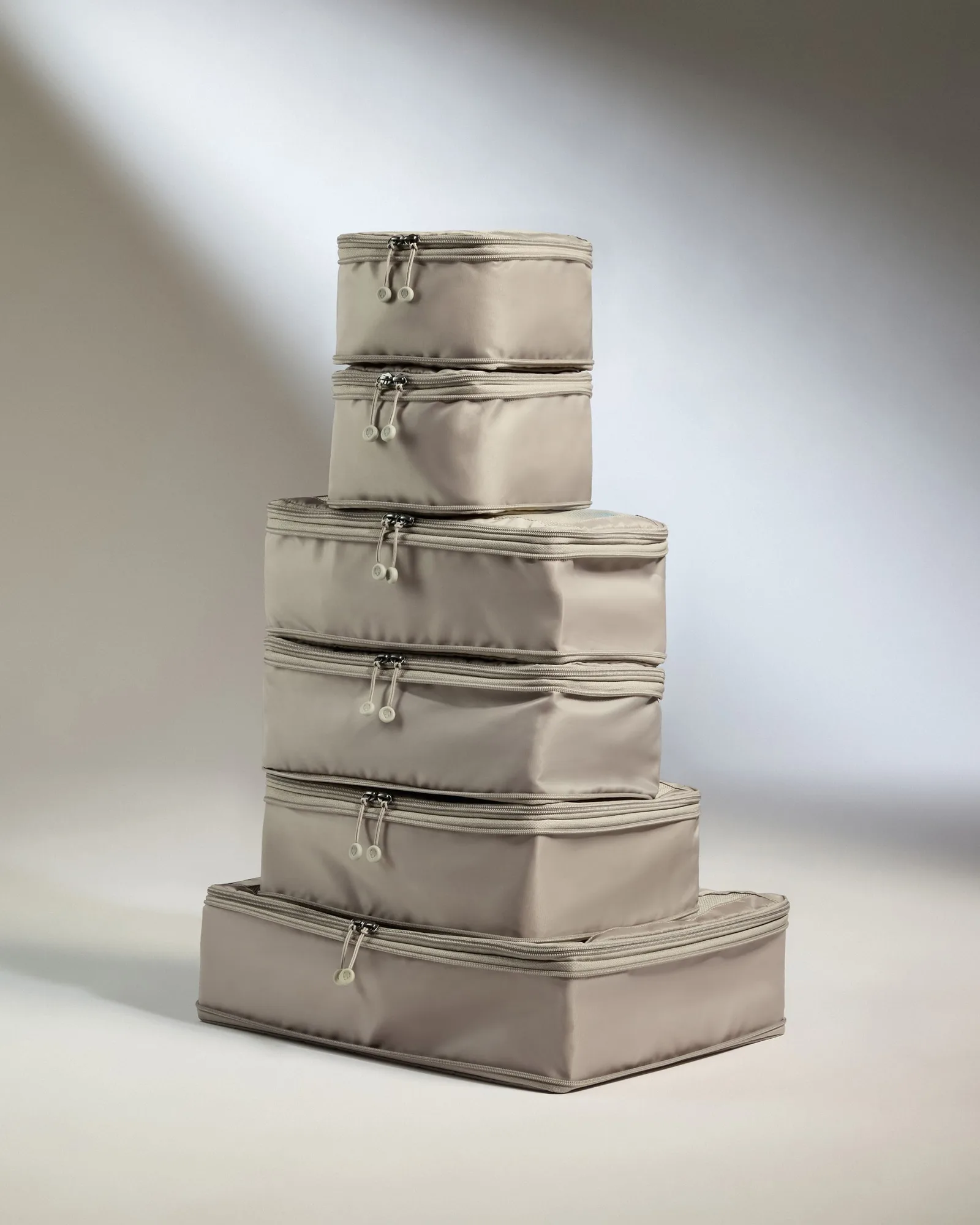 Cómo organizar un set de 6 cubos de embalaje para viajes largos