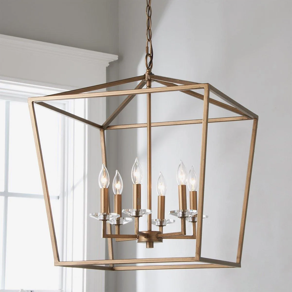 How to Choose Lighting for a Home Bar: Entertaining in Style