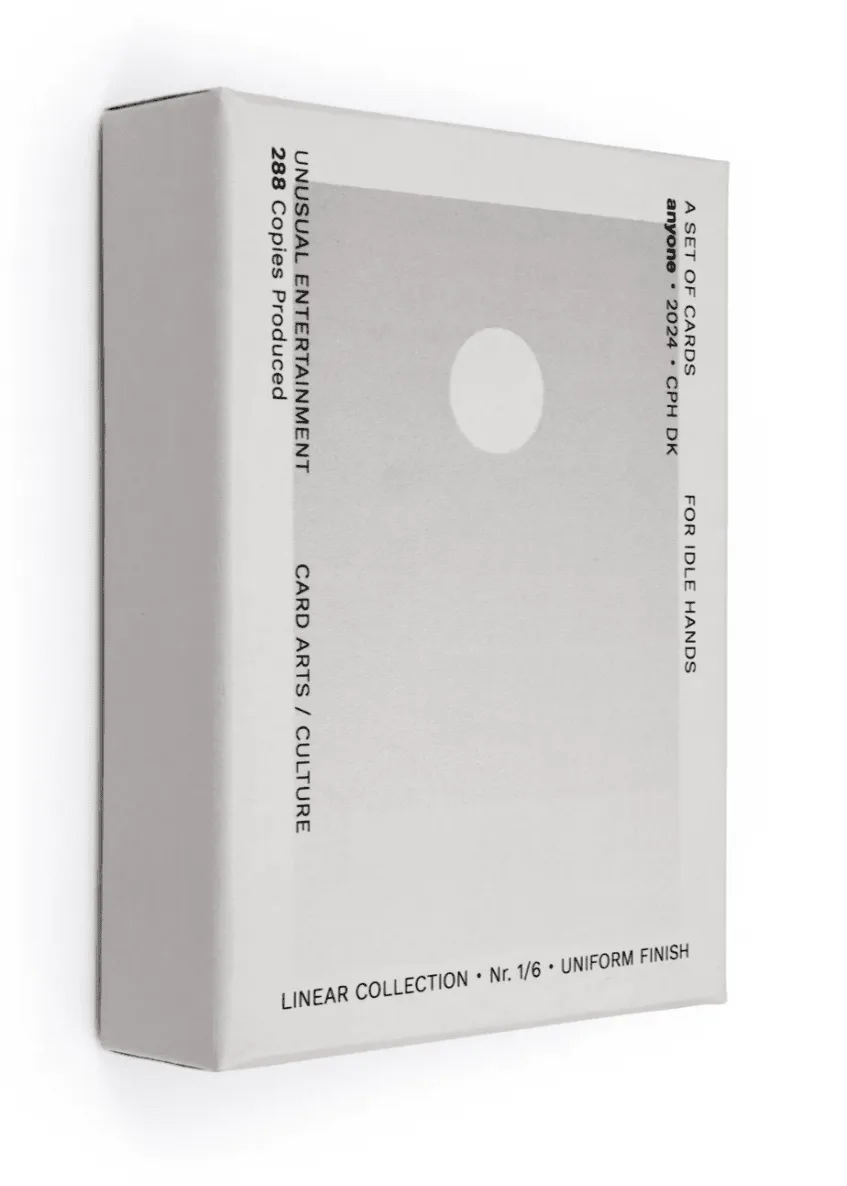 ANYONE GRADIENT DOT PLAYING CARDS