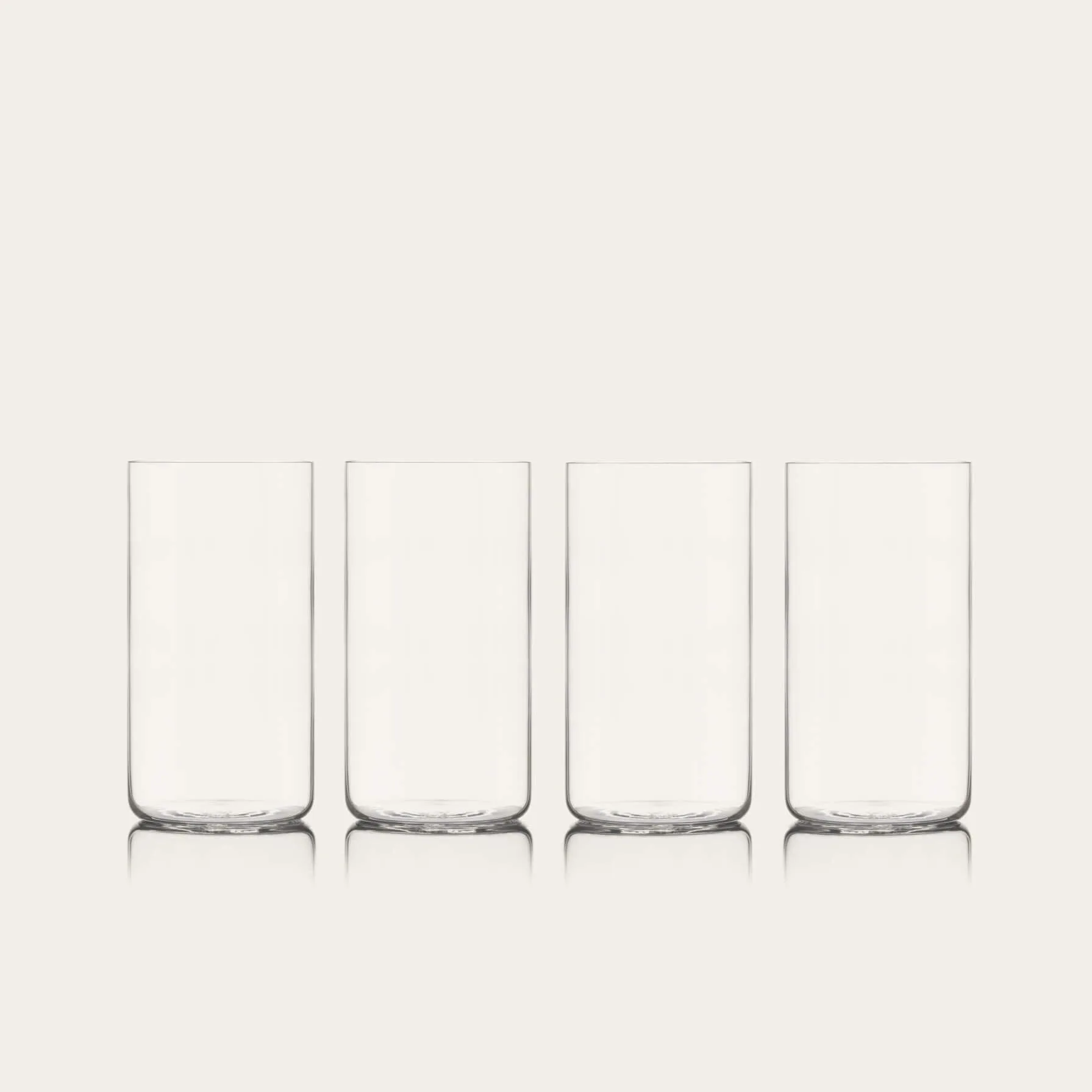 How Many Glasses Do You Need for a Home Bar?