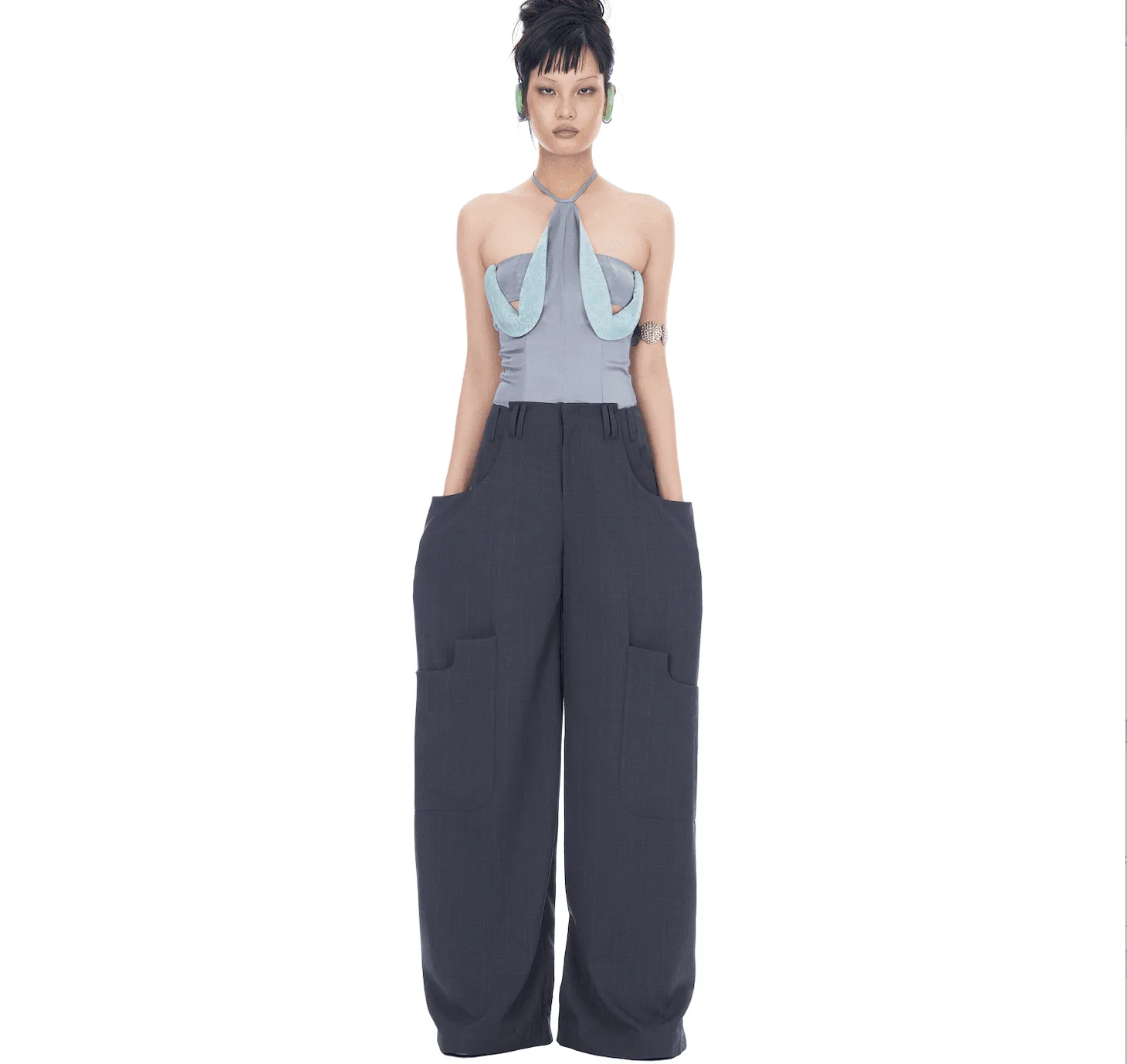 Pantalons Archive vs Pantalons à pression détachables : Quelle coupe choisir ?