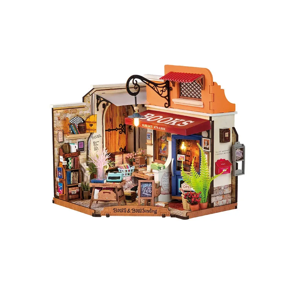 Corner Bookstore vs Garden Loft: Which Miniature House to Build?