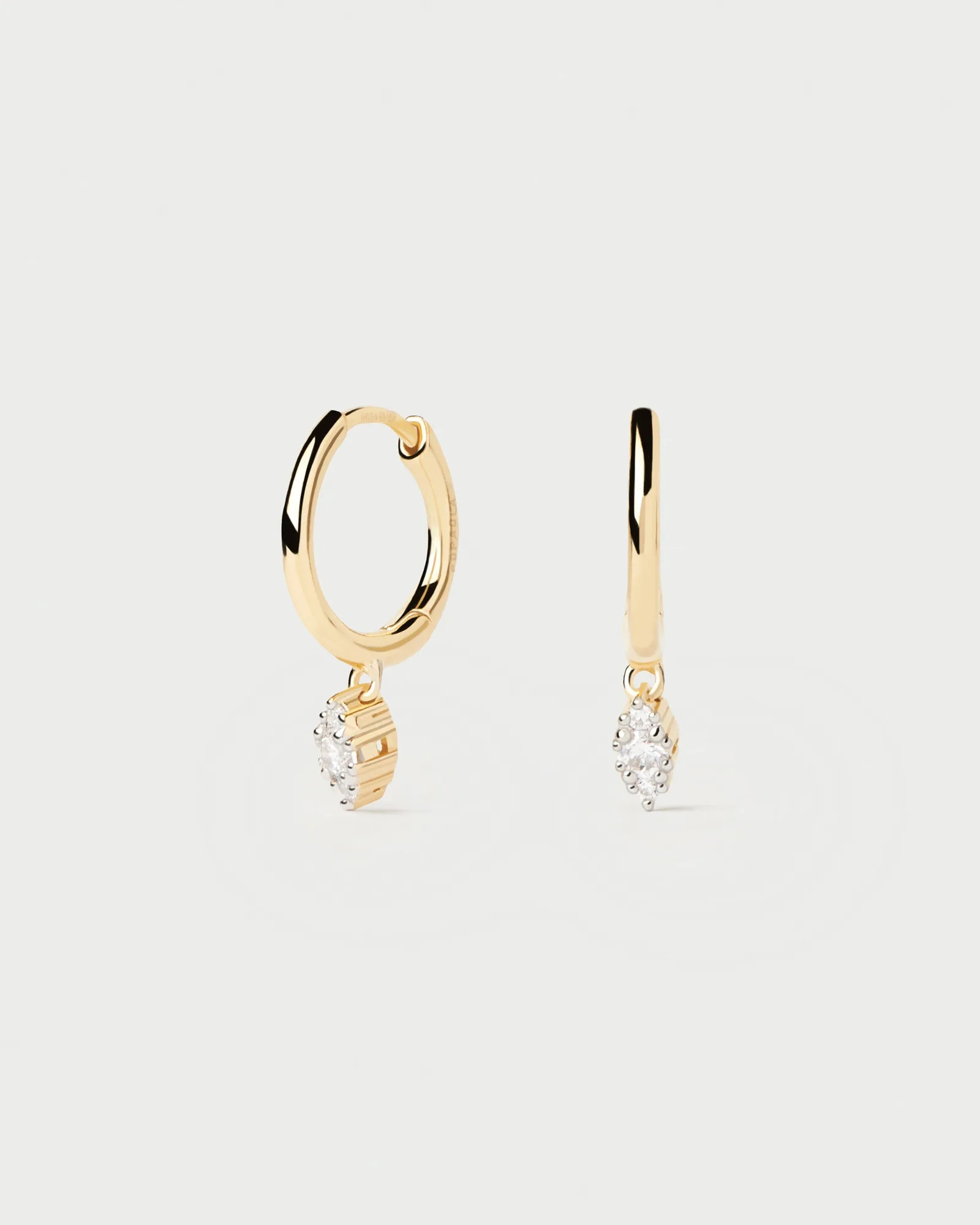 How to Choose the Perfect Pair of Diamond Earrings for a Gift