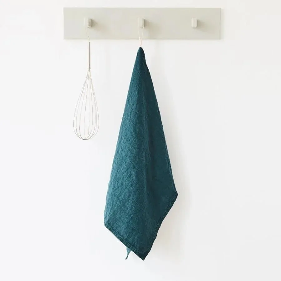 How to Choose the Perfect Linen Beach Towel for Your Summer Adventures