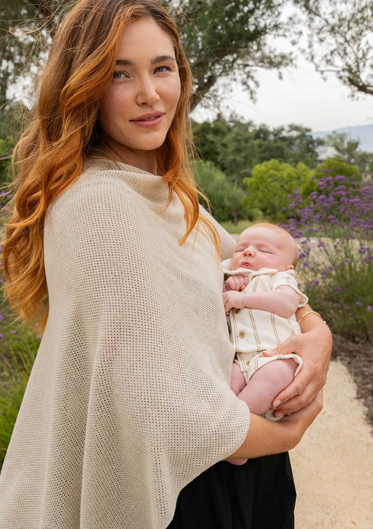 Tee or Shawl? Choosing a Light Layer for Nursing