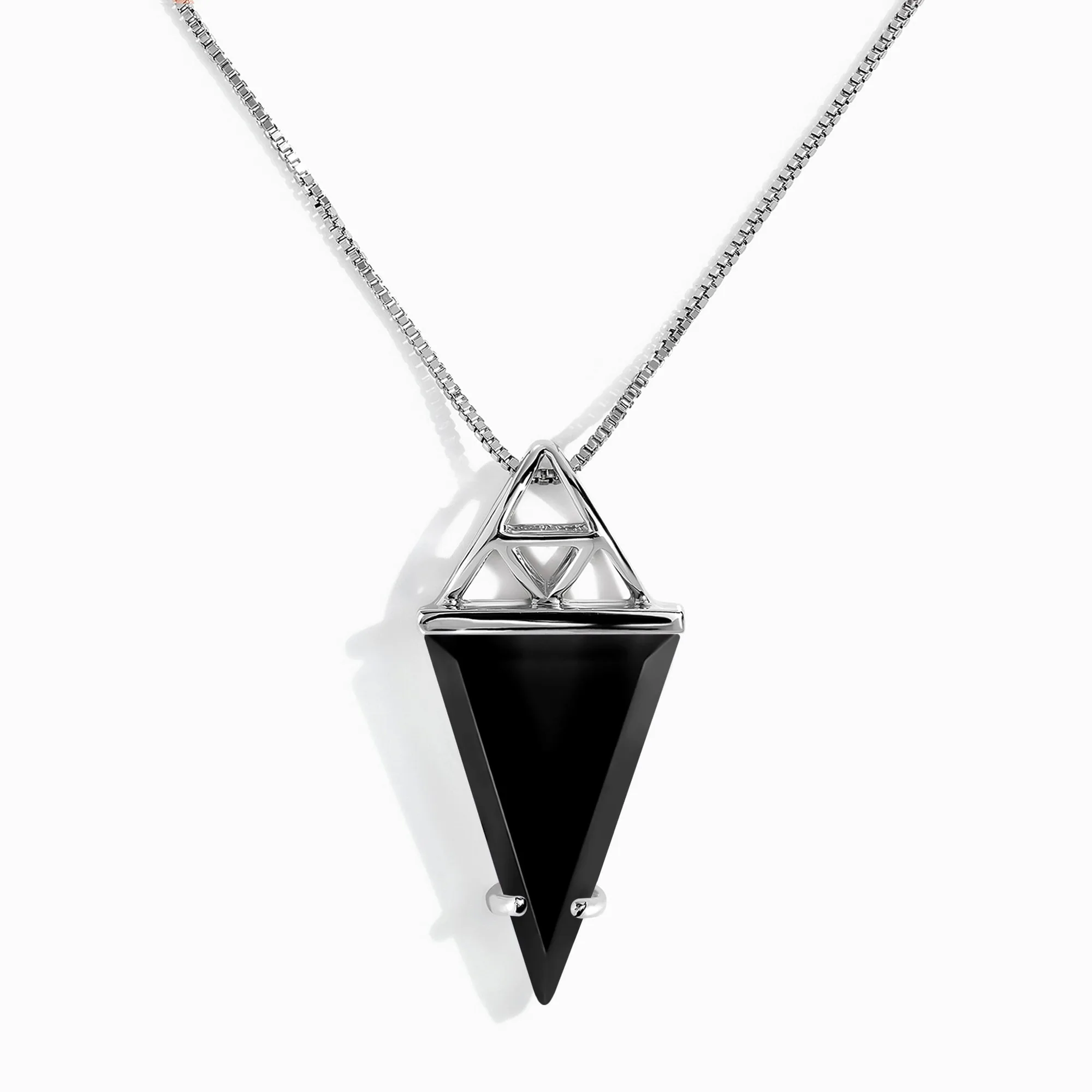 Black Obsidian Myth vs. Sway: Kumpi kaulakoru sopii sinulle?