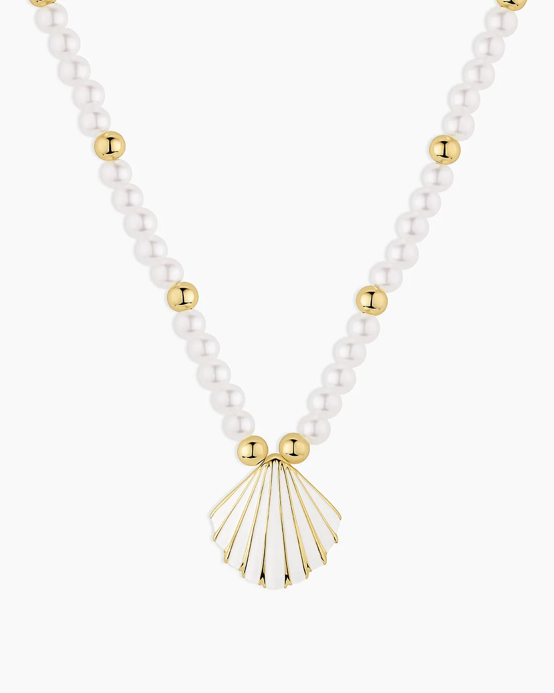 How to Style a Scallop Pearl Necklace for Day to Night