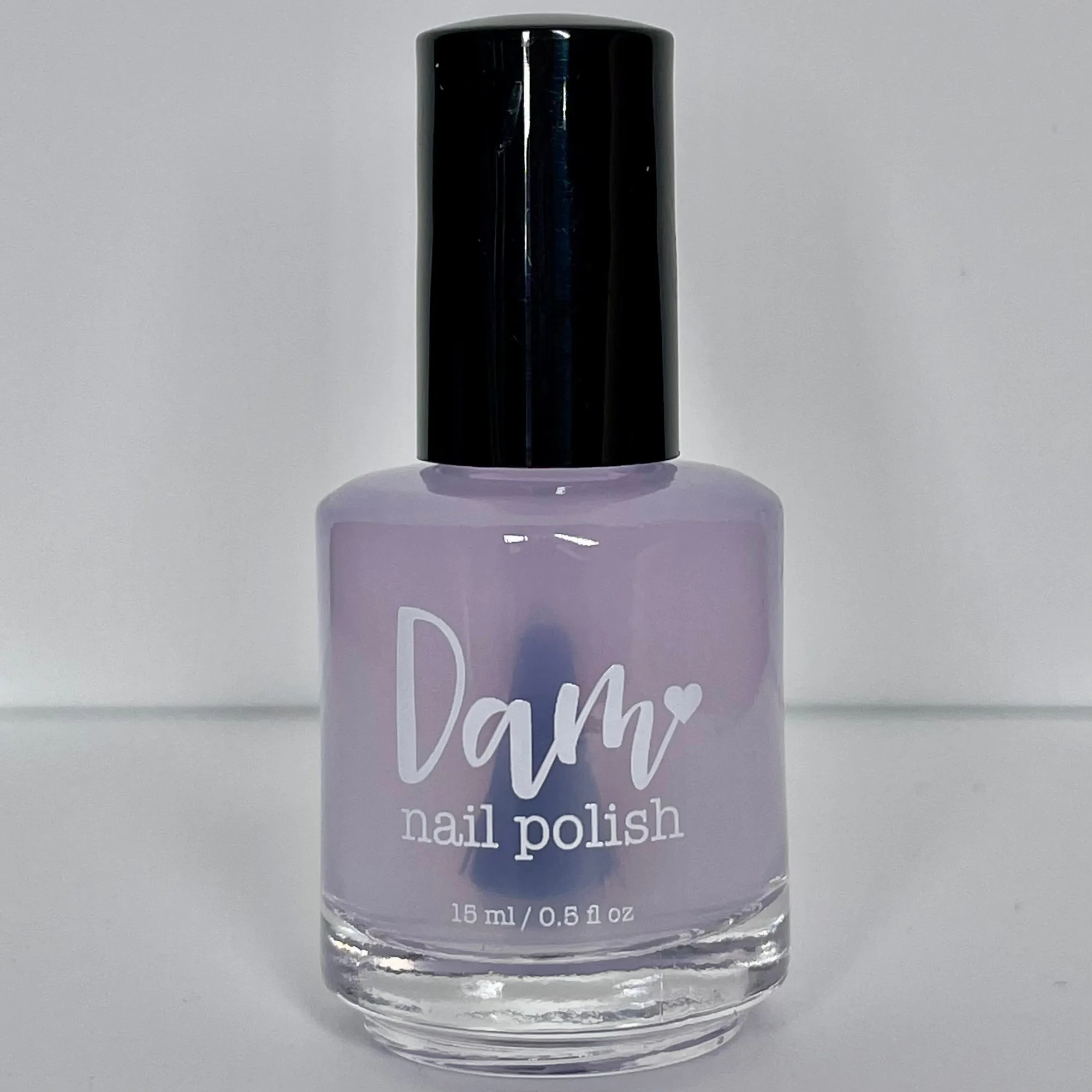 Comment utiliser une top coat lissant à paillettes pour un fini parfait