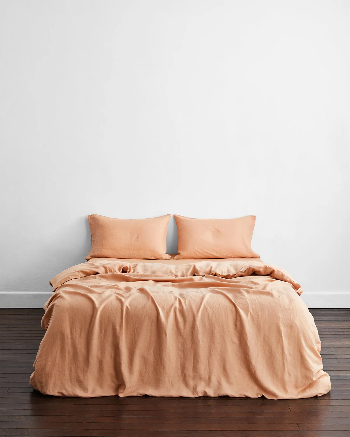 How to Wash and Care for 100% French Flax Linen Sheets: Expert Tips for Long-Lasting Luxury