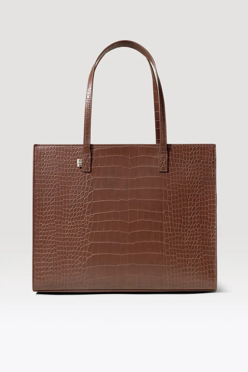 How to Style The Micro Weekender Charm as an Everyday Bag