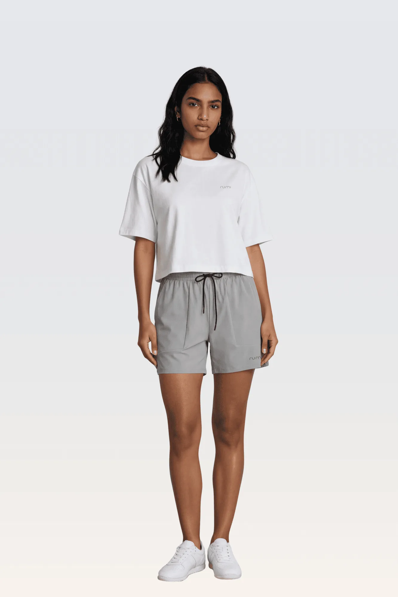 U StarAir Train Shorts 4" - Pebble