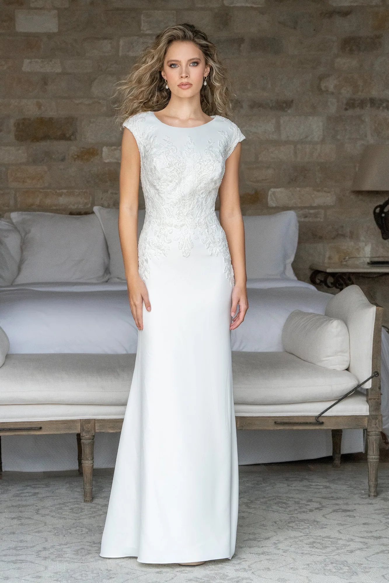 Come valorizzare l'abito da sposa M738 in base alla tua silhouette