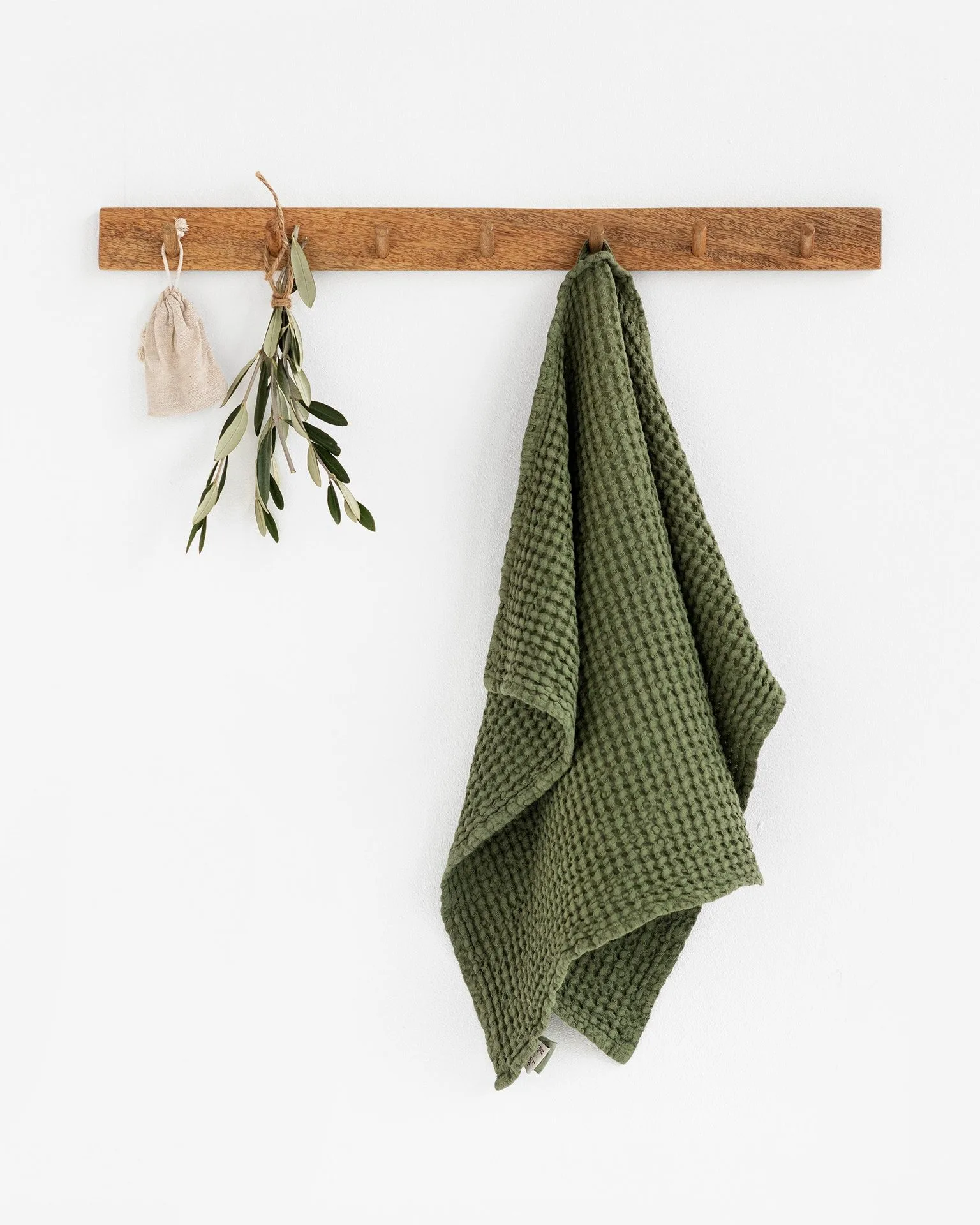 Linen vs Linen Blend: What’s the Difference and Which Should You Choose?