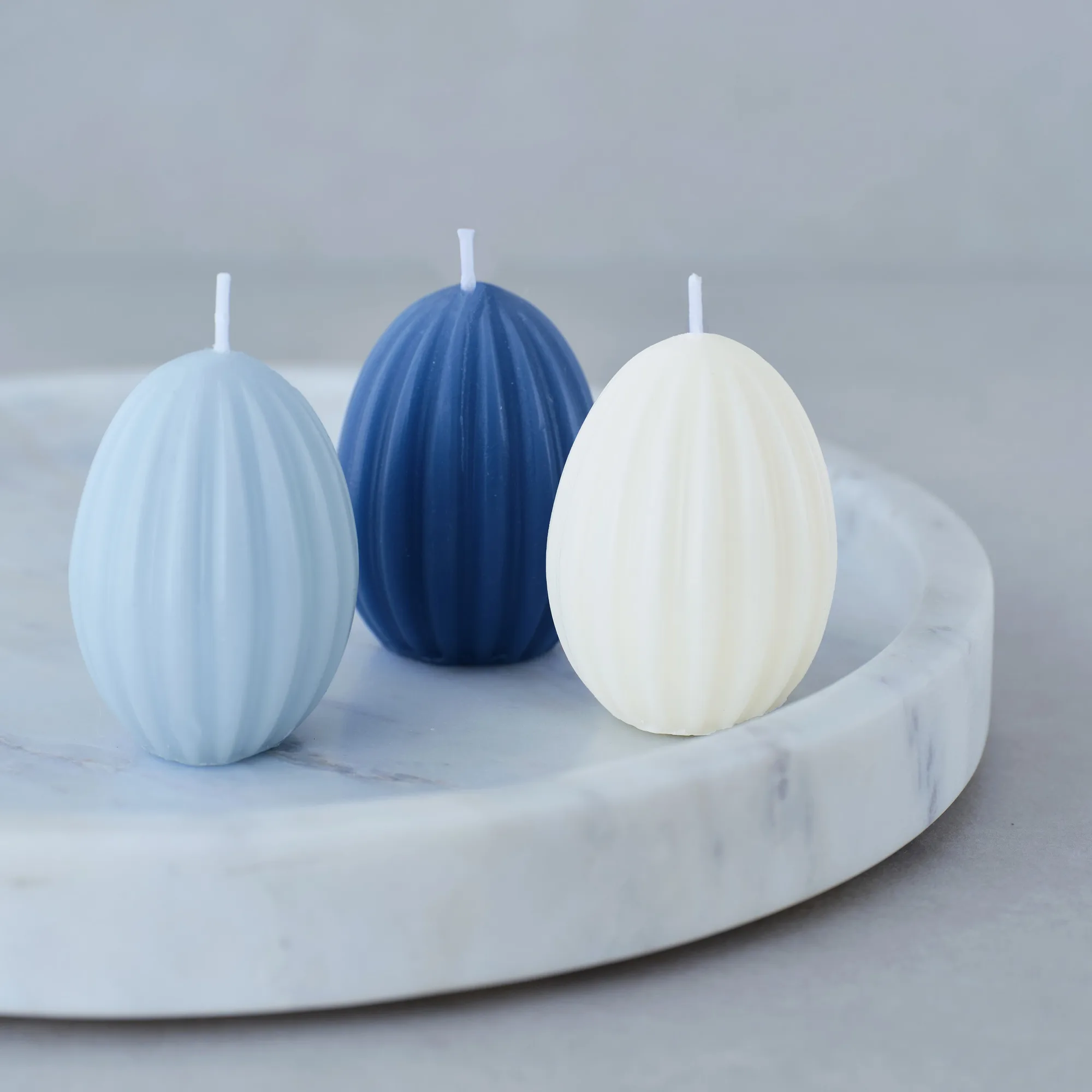 ¿Velas de huevo o velas de conejo? ¿Qué decoración de Pascua gana?