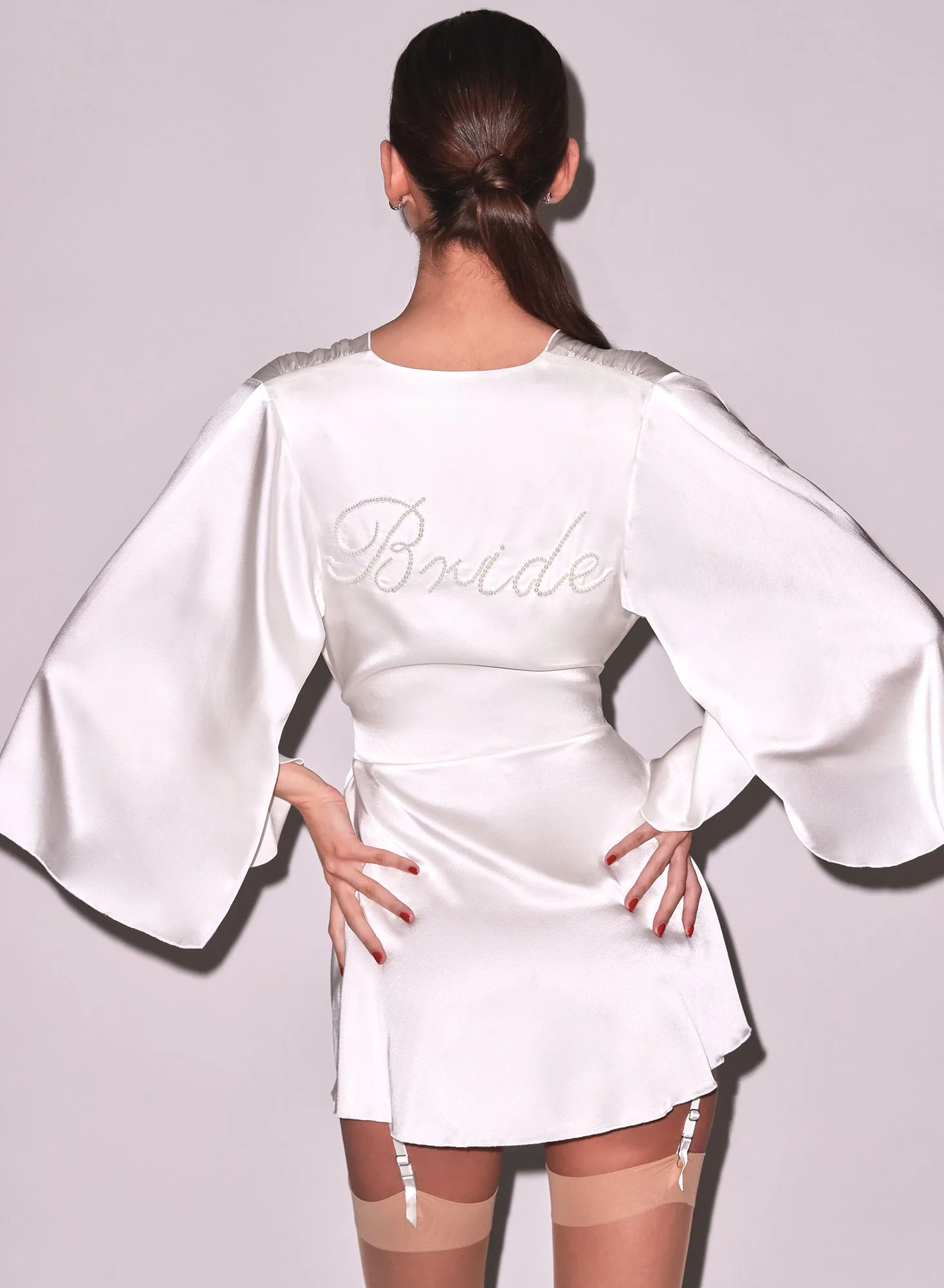 Bride Embroidered Angel Sleeve Robe
