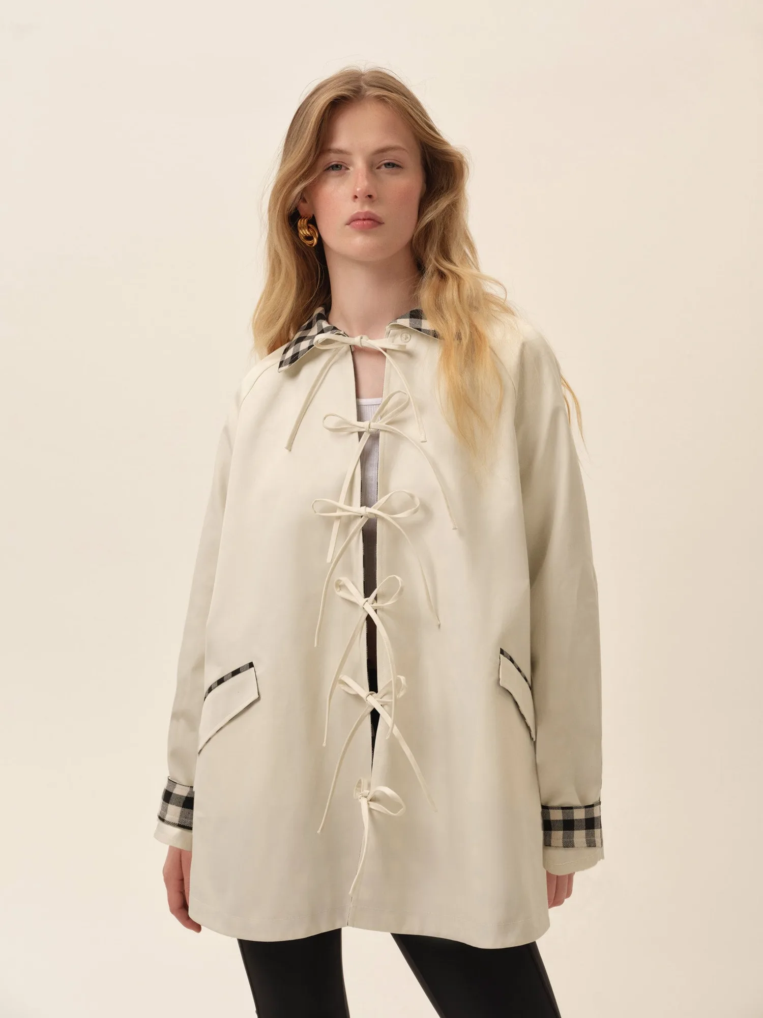 Tiana Wendbarer Trenchcoat — Creme