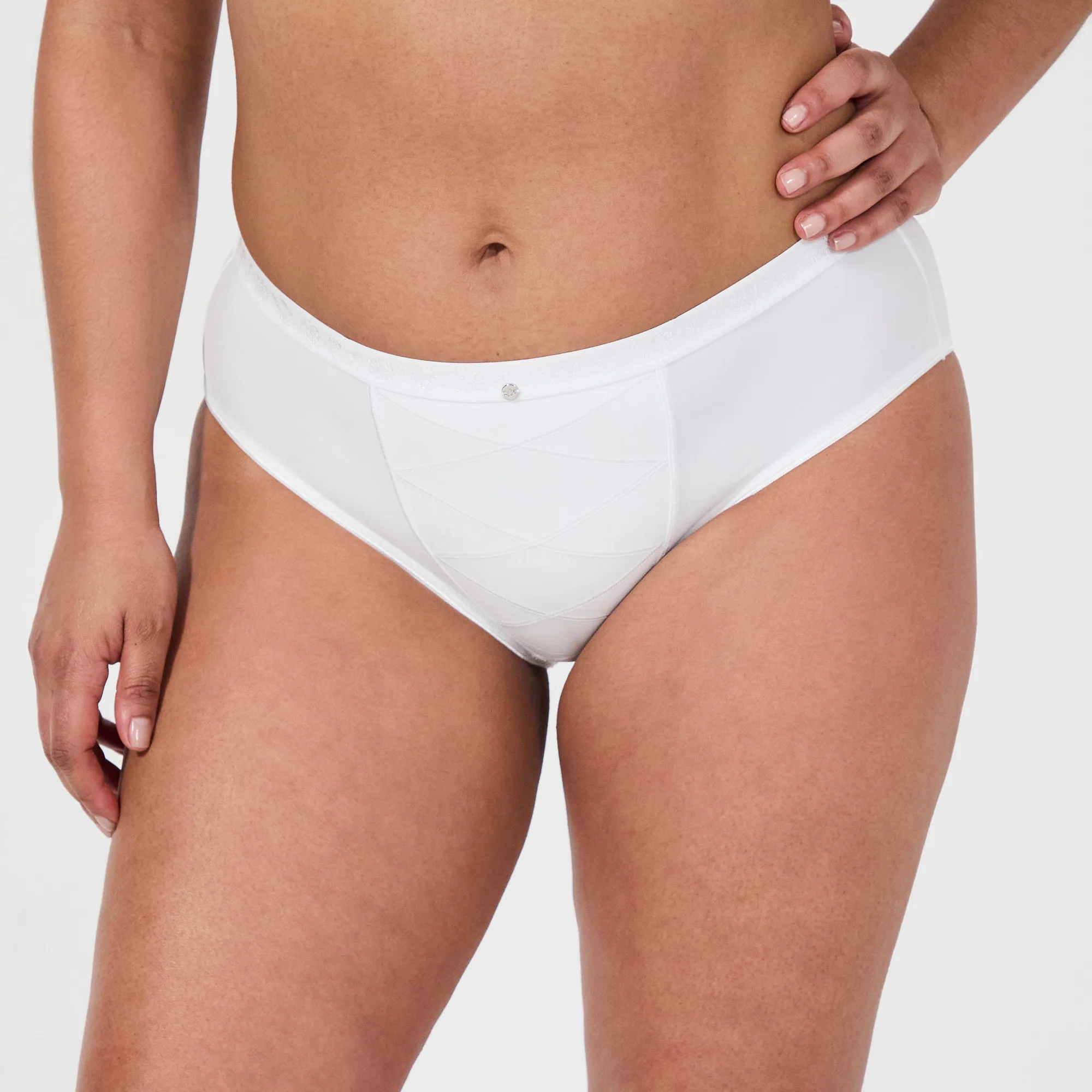 Como escolher o tamanho da sua cueca de barriga lisa