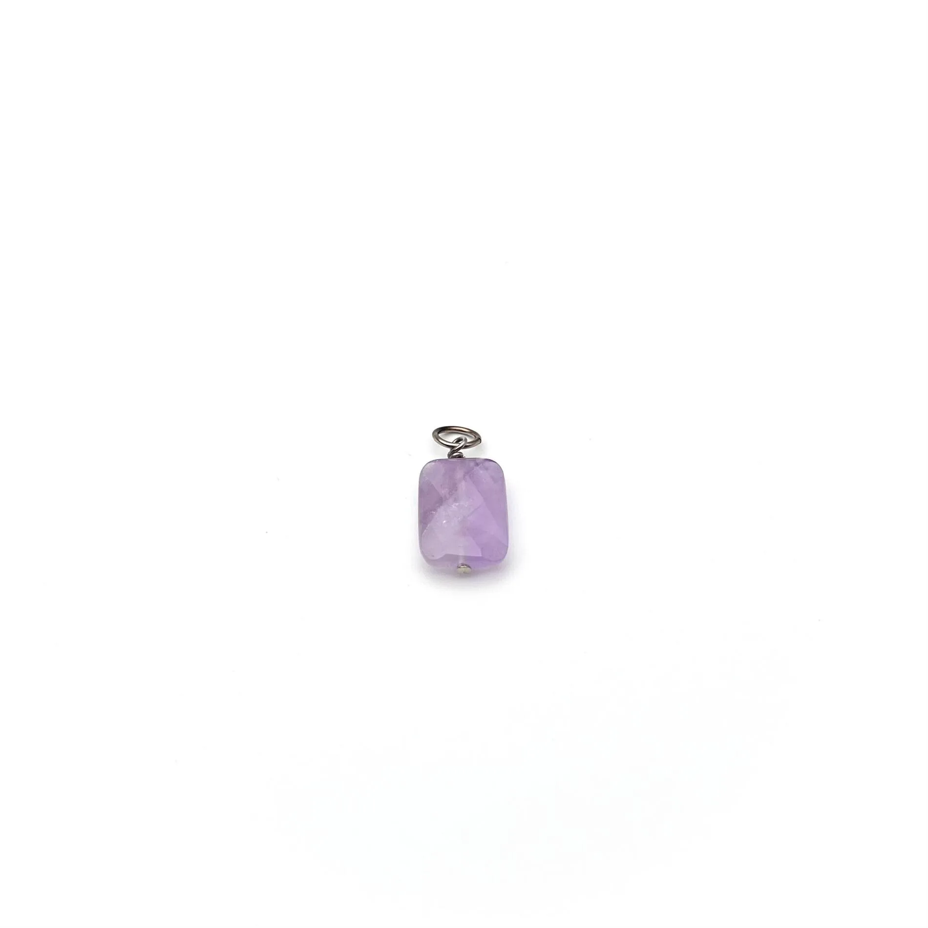Amethyst Faceted Rectangle Pendant: A Buying Guide