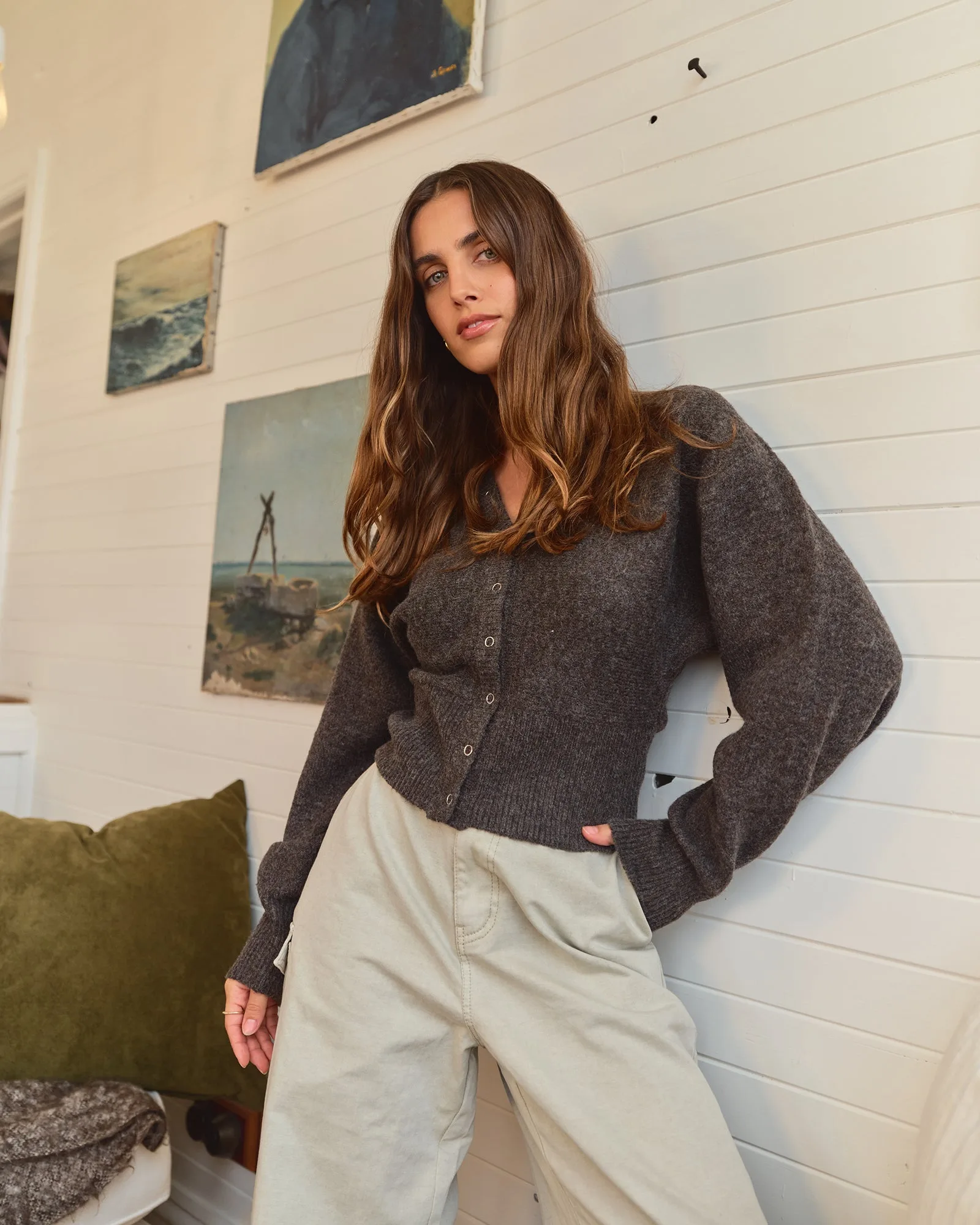 Nelly Knit Cardi Brown: 5 Ways to Wear a Knit Cardigan