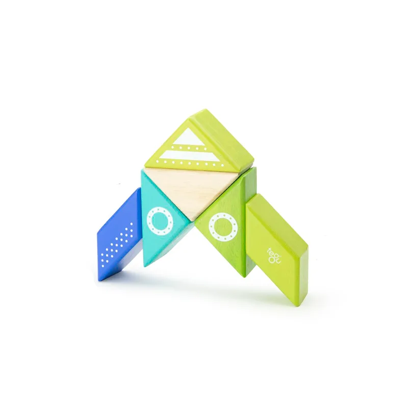 Travel Pals - Spaceship Magnetic Wooden Blocks 6 pieces