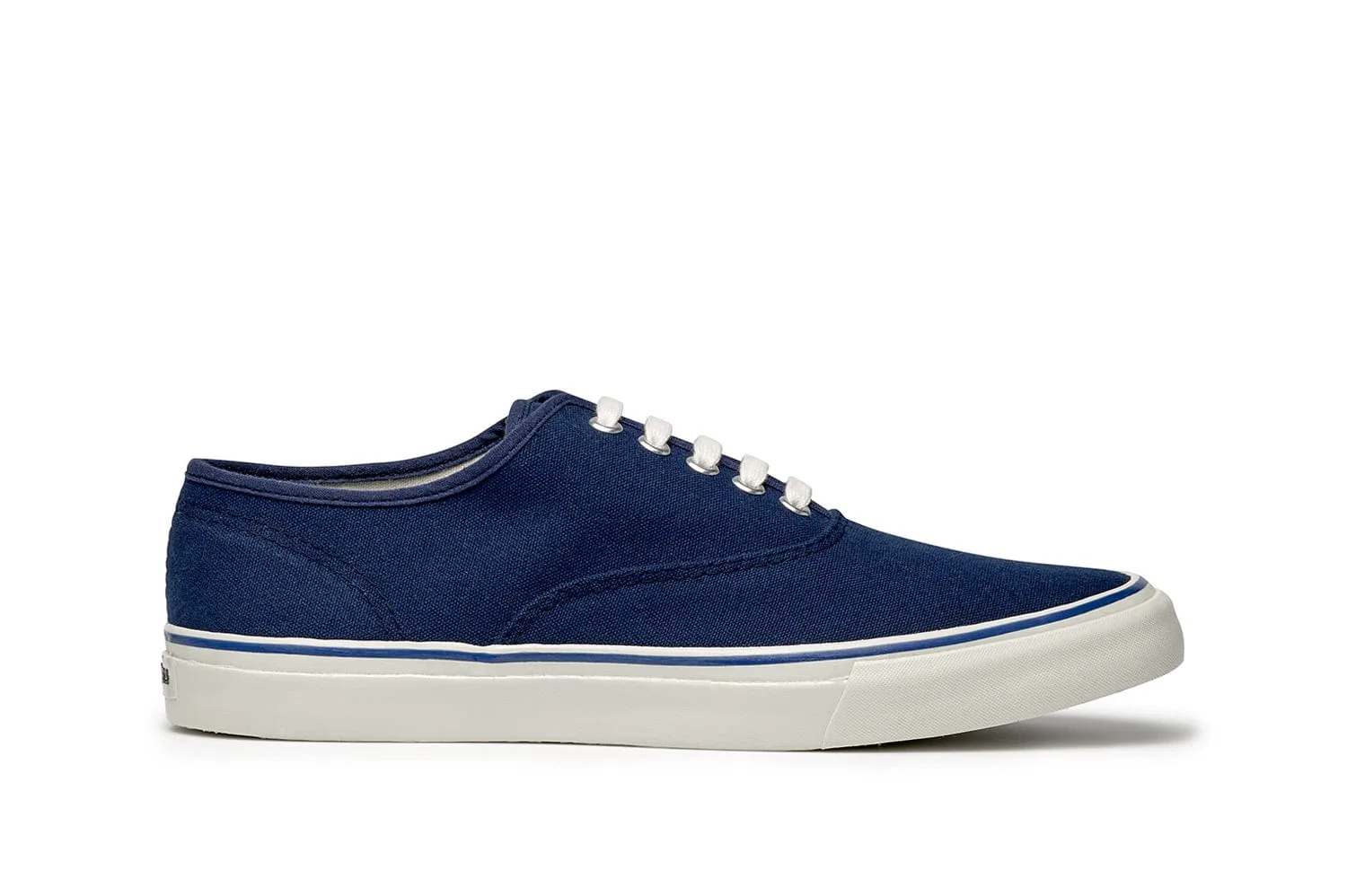 Boat Shoes vs Loafers: Which Classic Style Suits Your Summer Wardrobe?