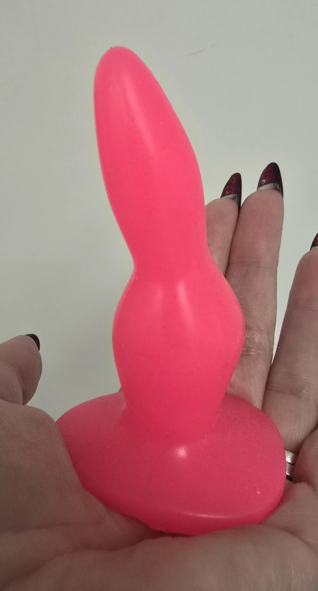 ONE OF A KIND Buddy Flour-a-Pink