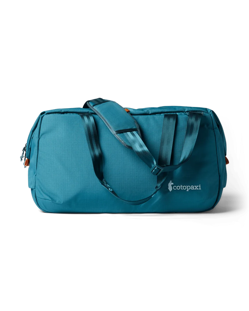 حقيبة Empacable 30L مقابل الحقيبة التقليدية: أيهما أفضل للسفر؟