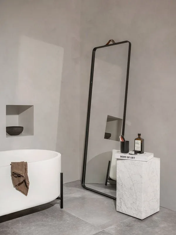How to Choose the Perfect Wall Mirror: Size, Shape, and Placement Tips