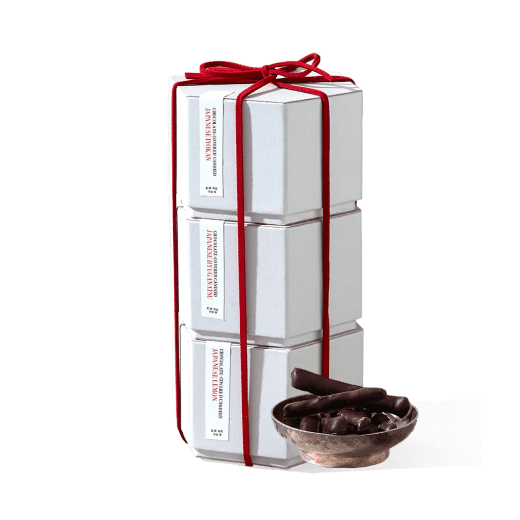 Como combinar chocolate de citrinos japonês com chá e sobremesa