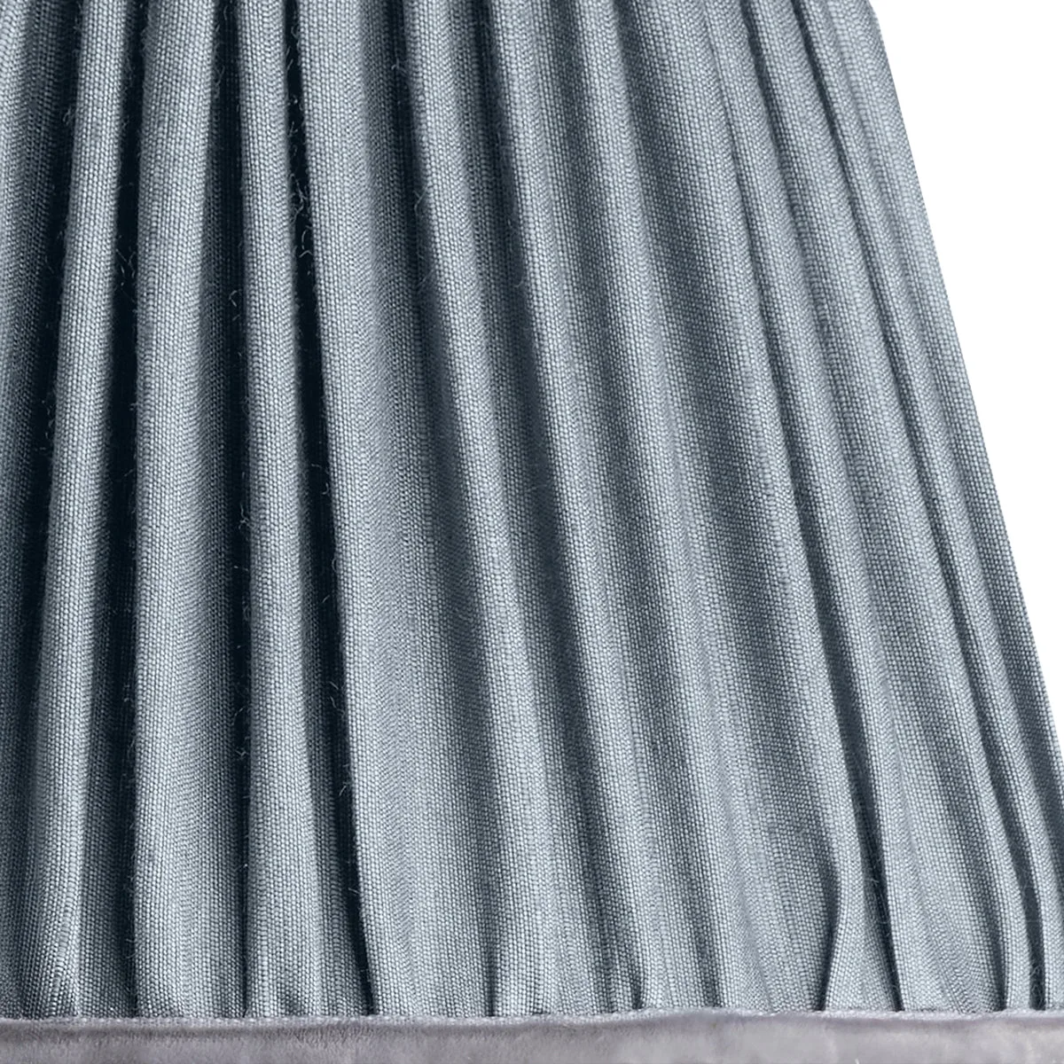 35cm scalloped shade in Moonstone silk with velvet tape