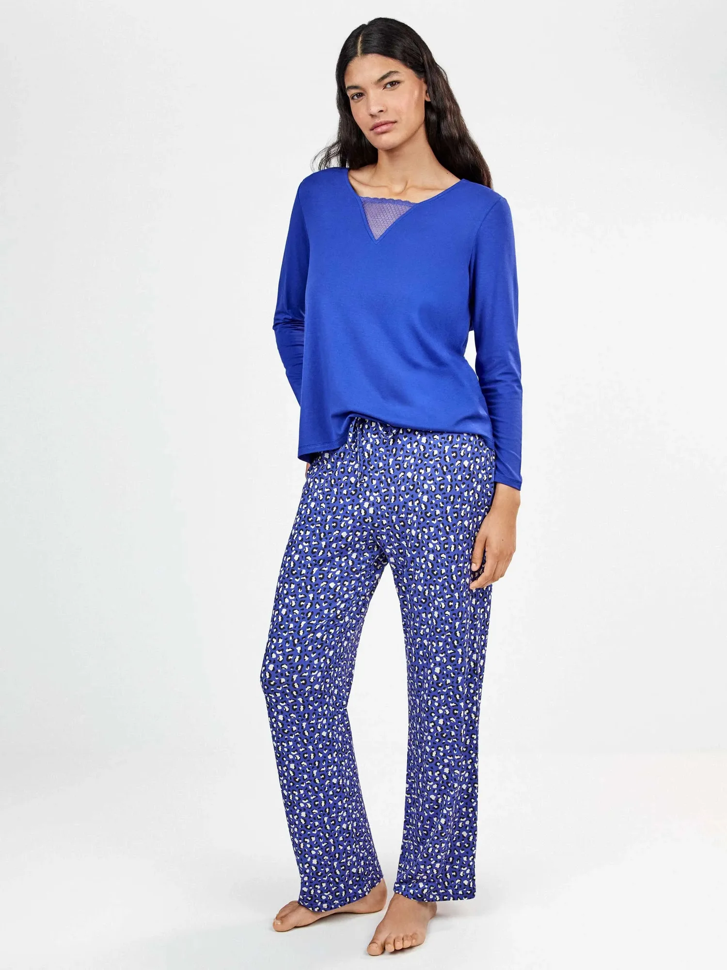 Pantalón largo estampado leopardo