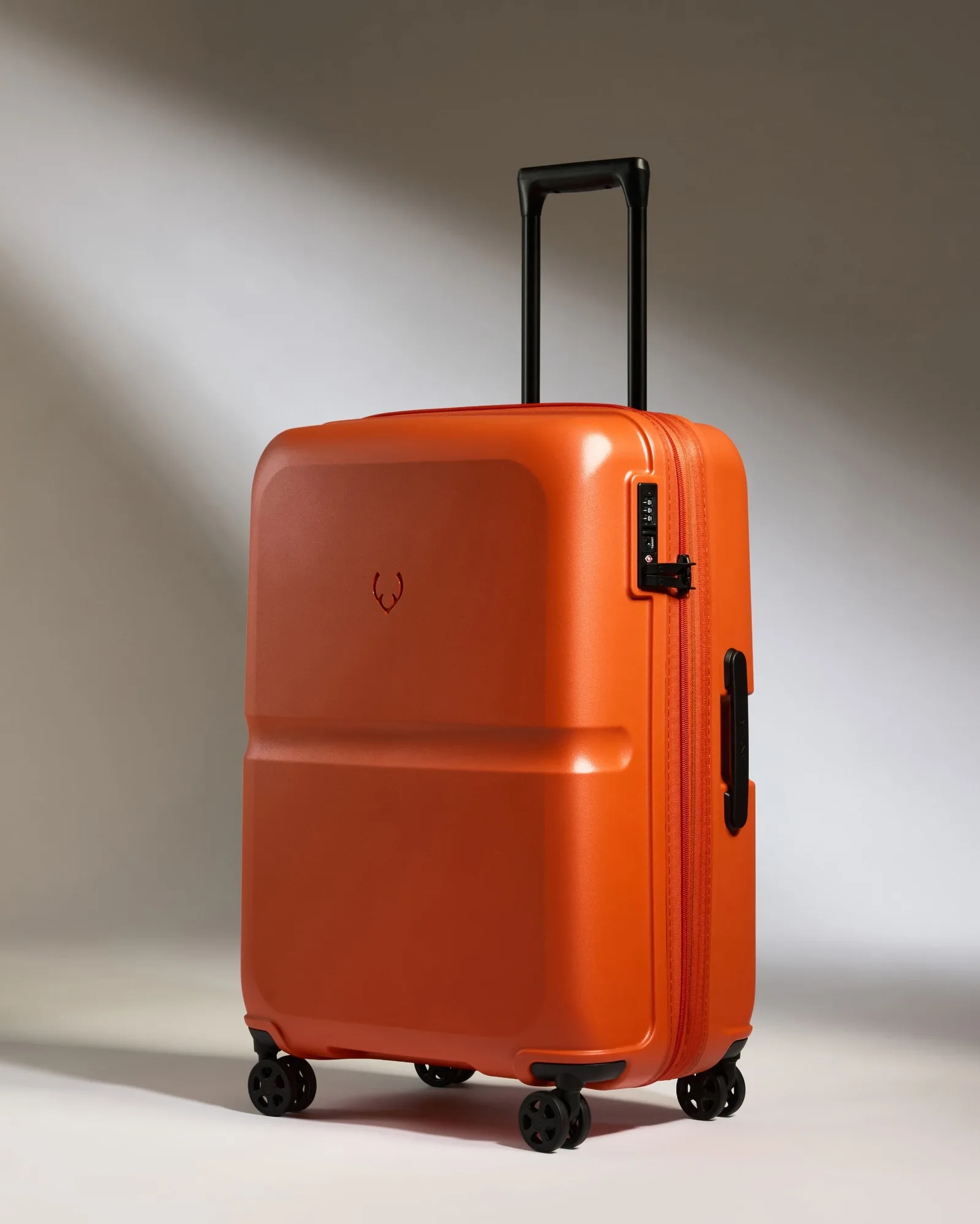 حقيبة متوسطة في Ember Orange - Single Stripe