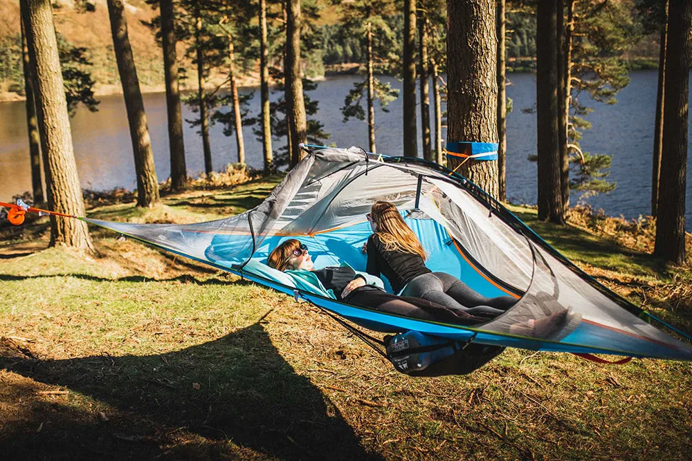 Cura e riparazione del rainfly: fai durare la copertura della tua tenda per albero