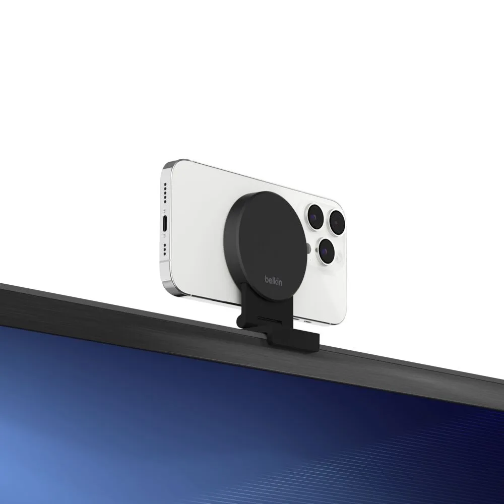 Uchwyt MagSafe do iPhone'a a standardowy uchwyt samochodowy