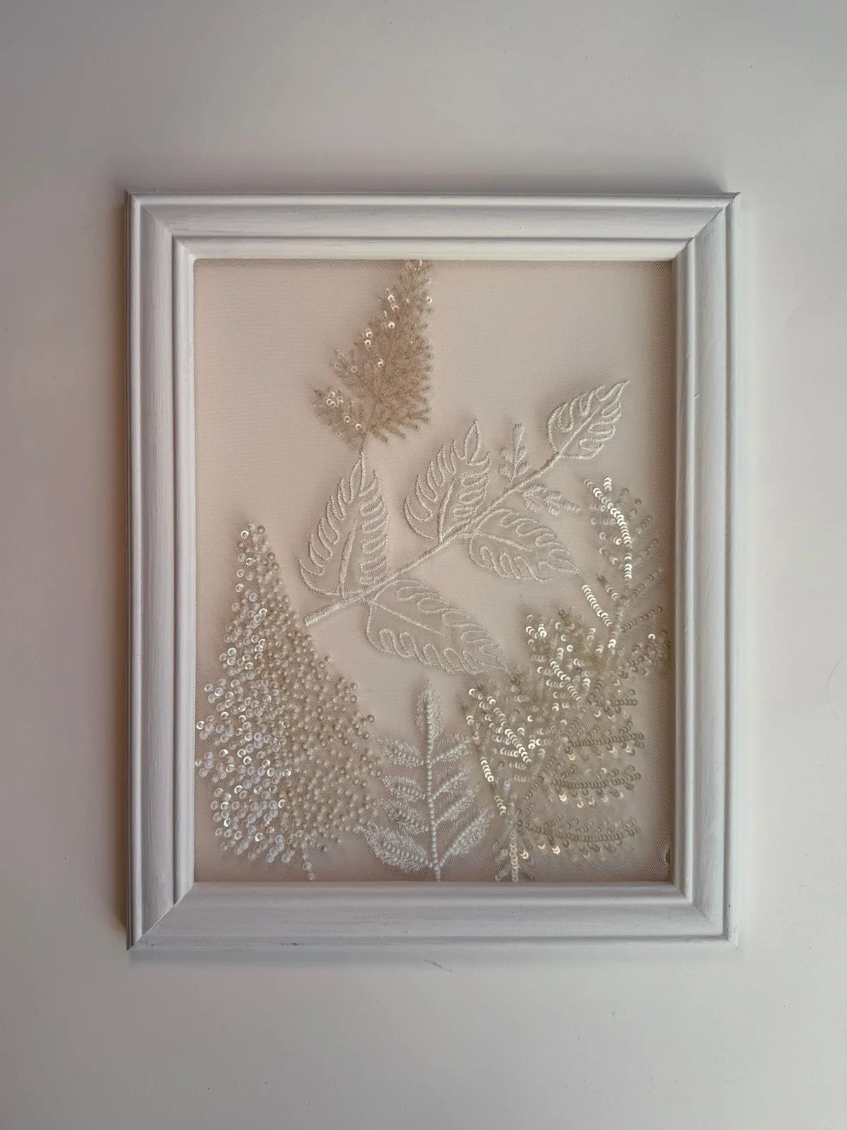 What to Look for When Buying a Signed Framed Couture Swatch