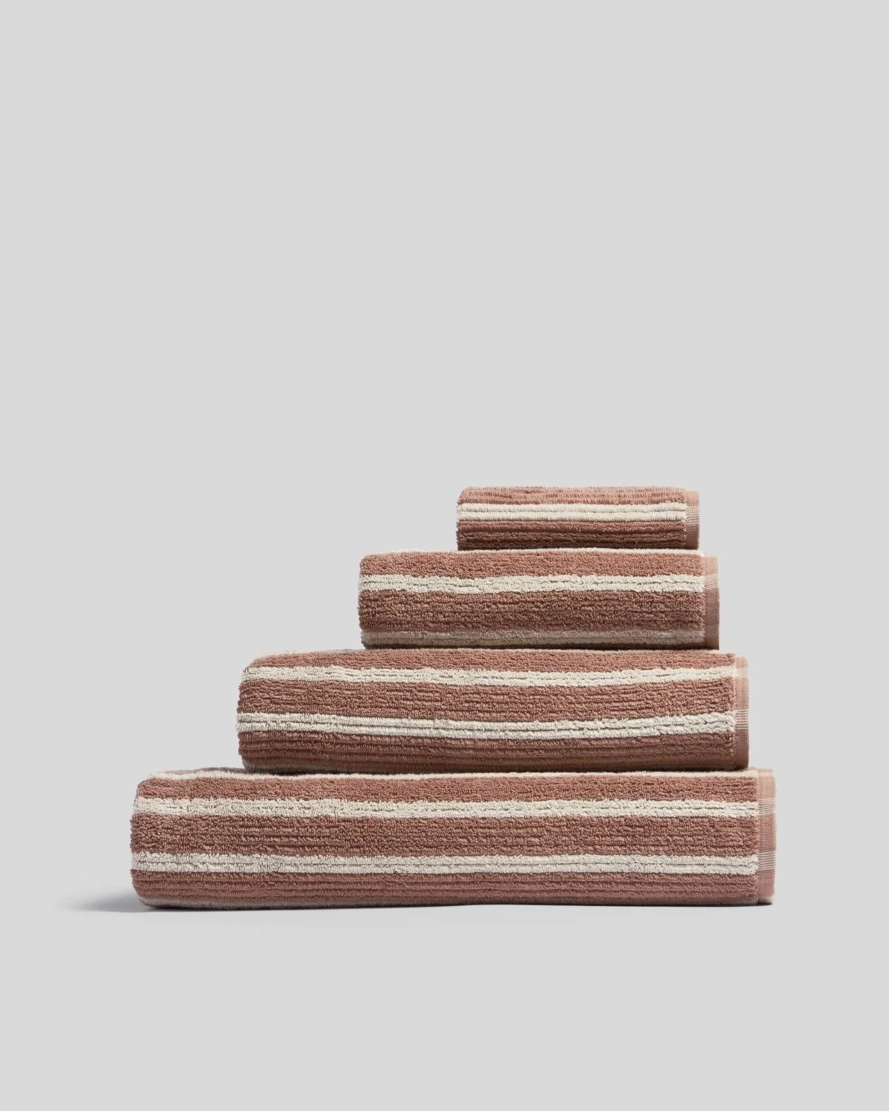Bathroom Rug Materials Compared: Cotton, Bamboo, and Memory Foam – Which Is Best?
