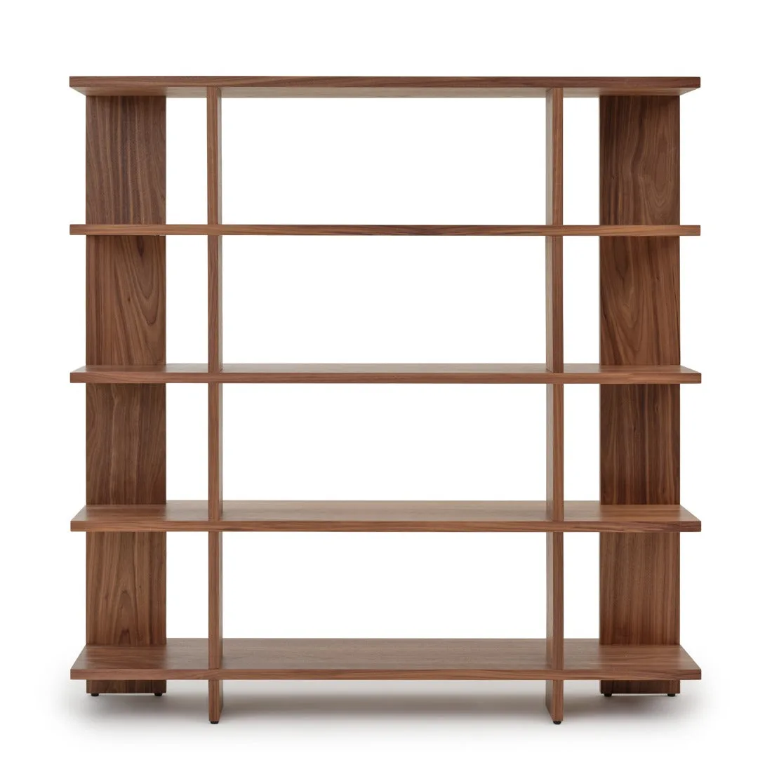 Bookcase vs Bookshelf: What’s the Difference?