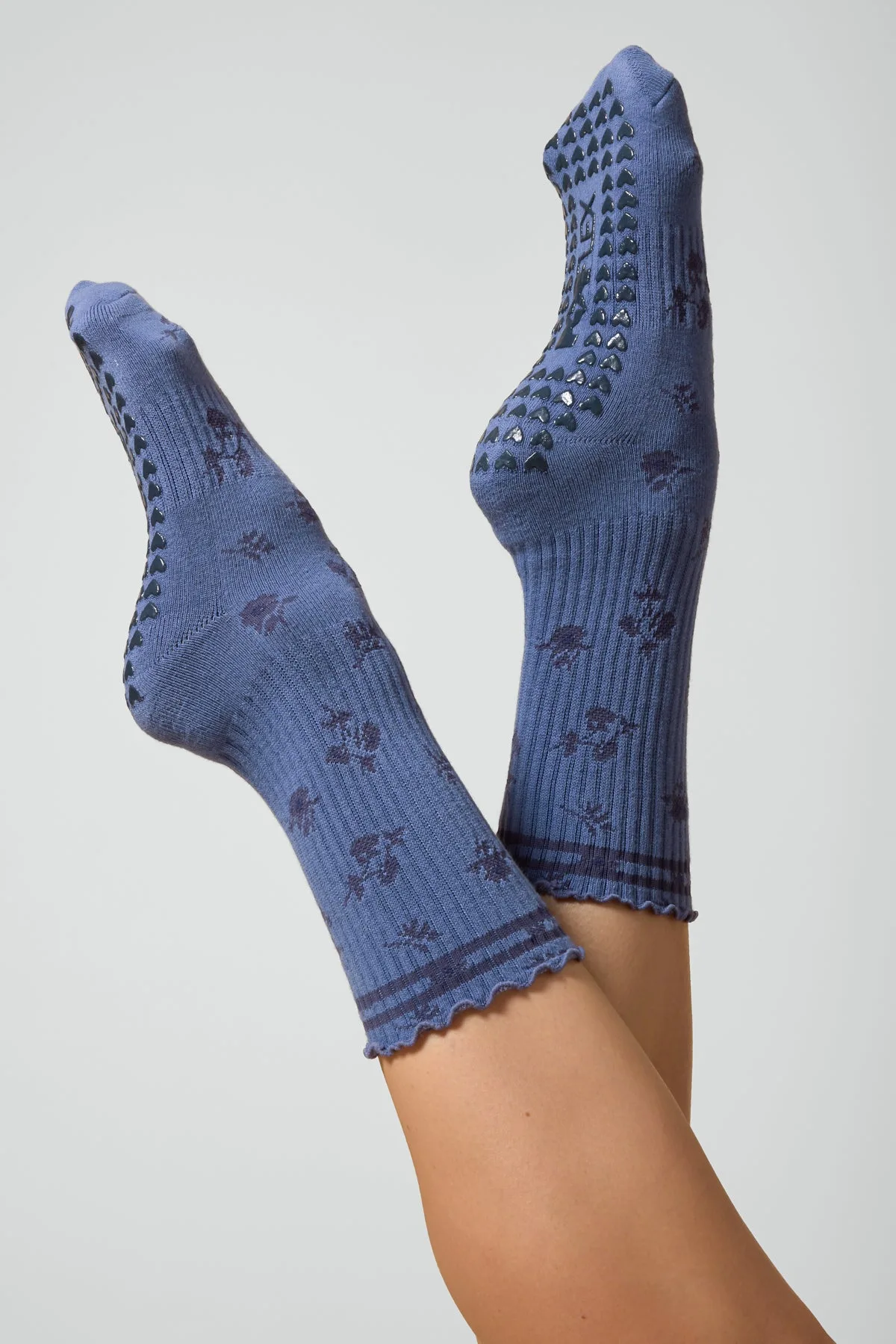 Why Do My Gym Socks Slip? Fix It with Grip Socks