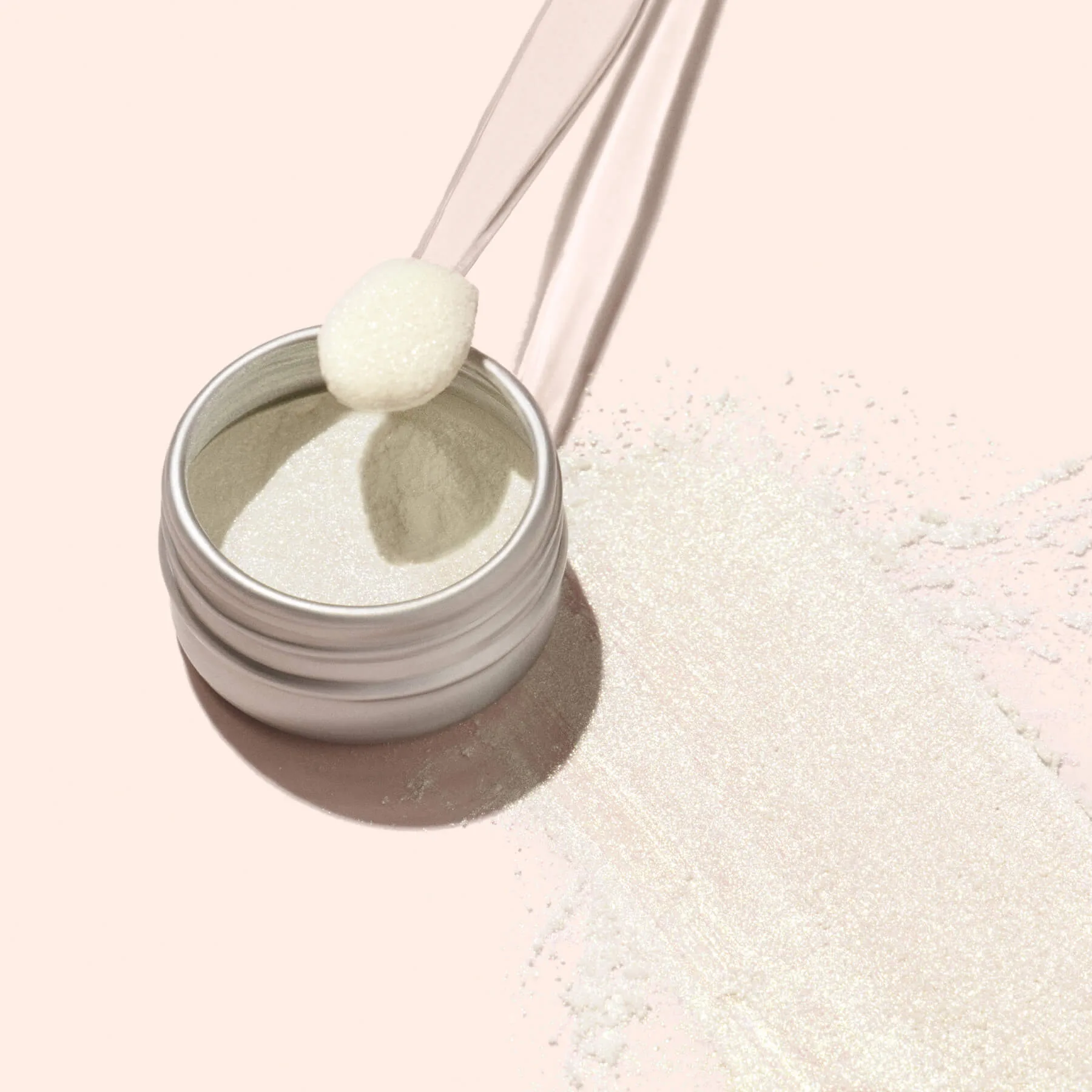 How to Use Biodegradable Glitter for Nail Art: Eco-Friendly Sparkle Guide