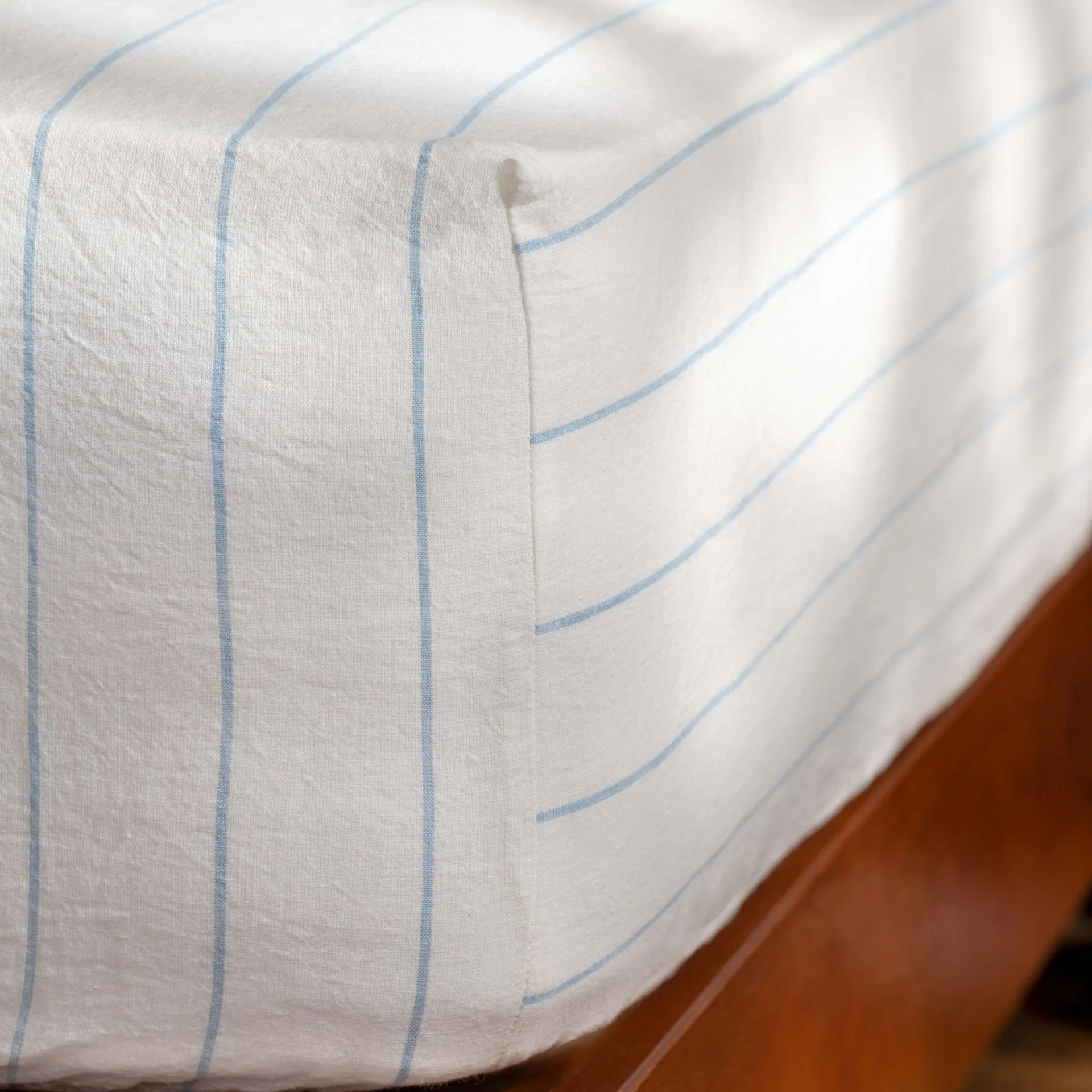 What Is a Mattress Topper and Do You Need One? A Complete Guide to Better Sleep