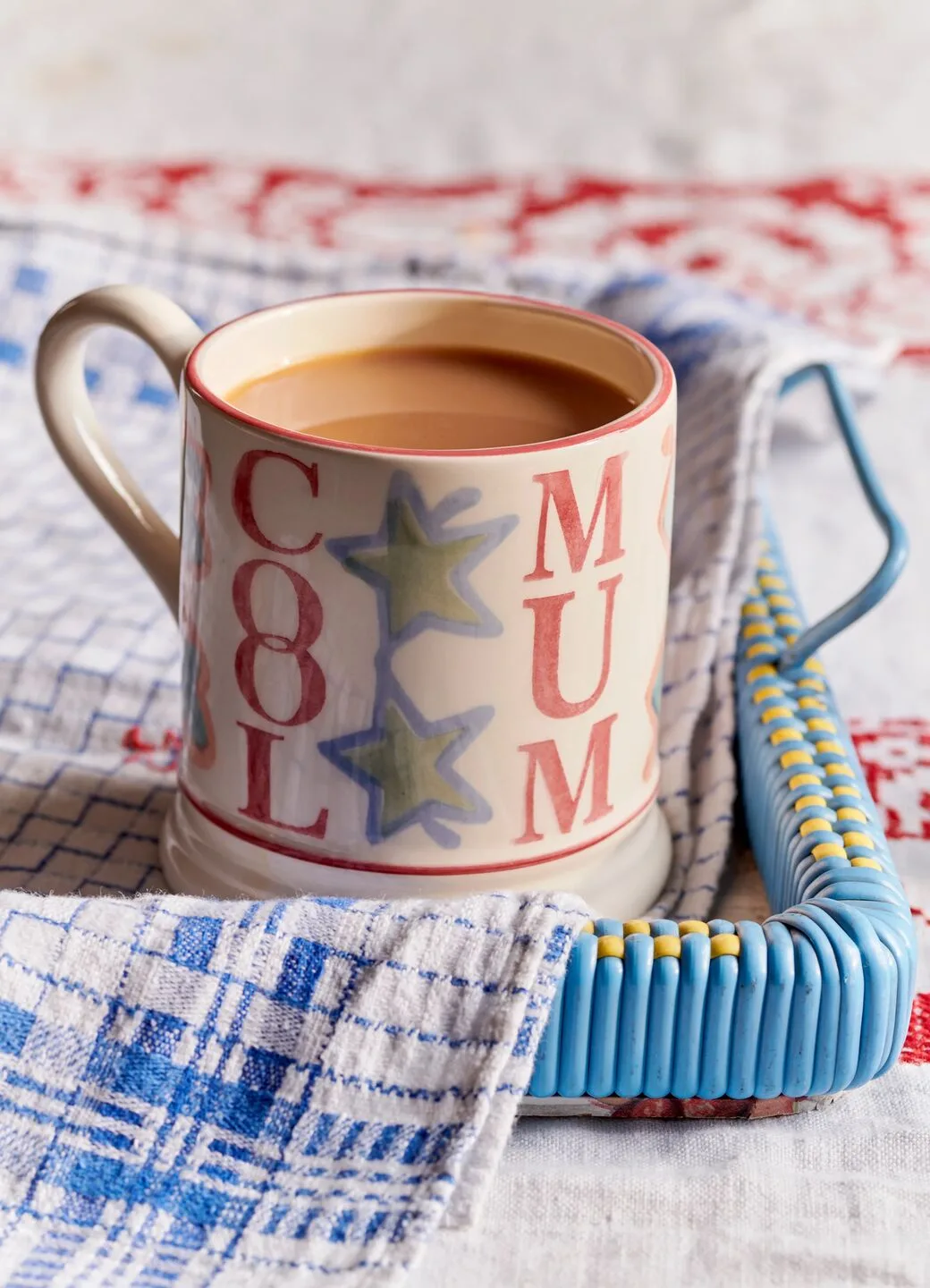 How to Choose the Perfect Emma Bridgewater Mug for Your Morning Coffee