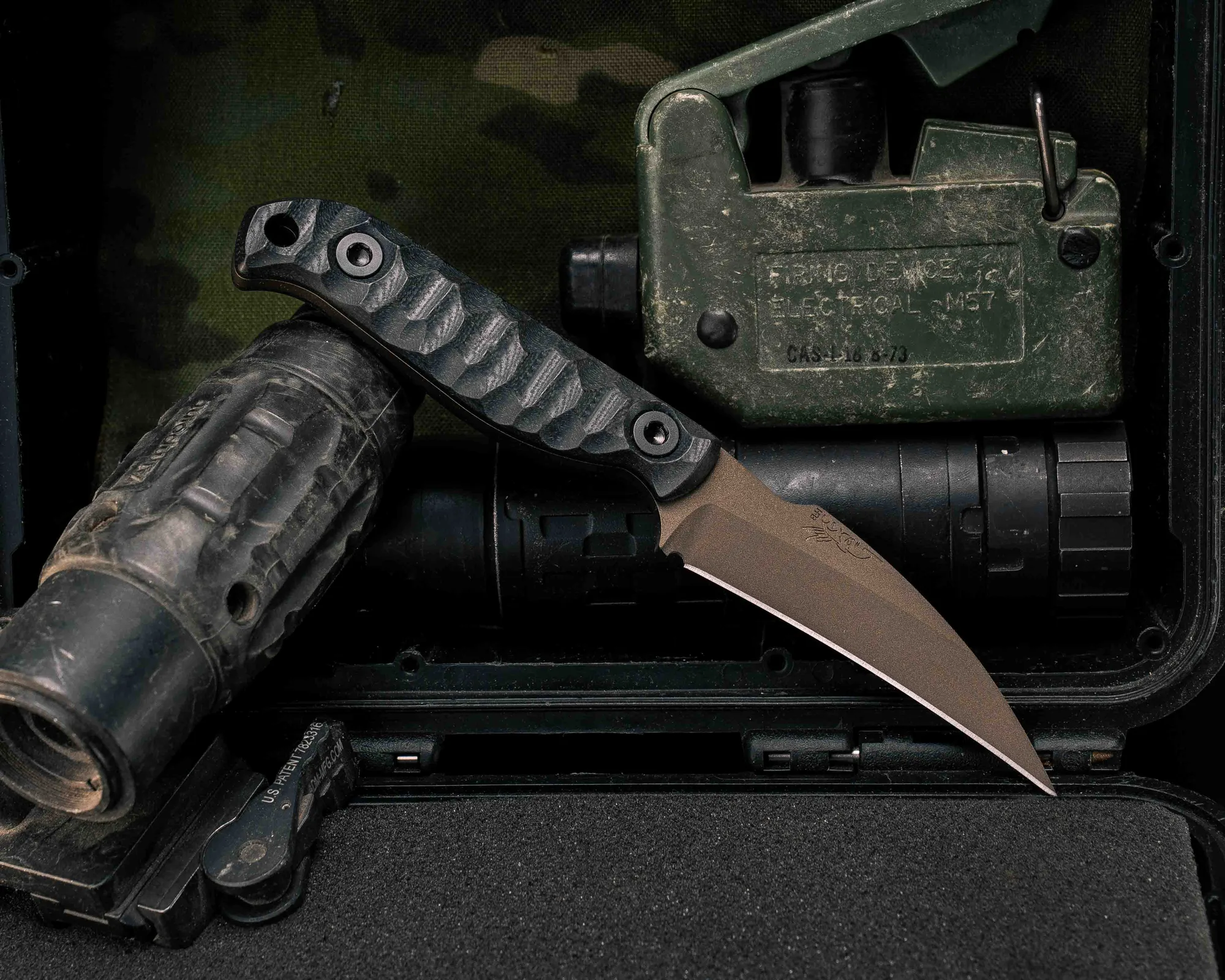 Pflege von Griff und Klinge Ihres Half Face Blades Messers