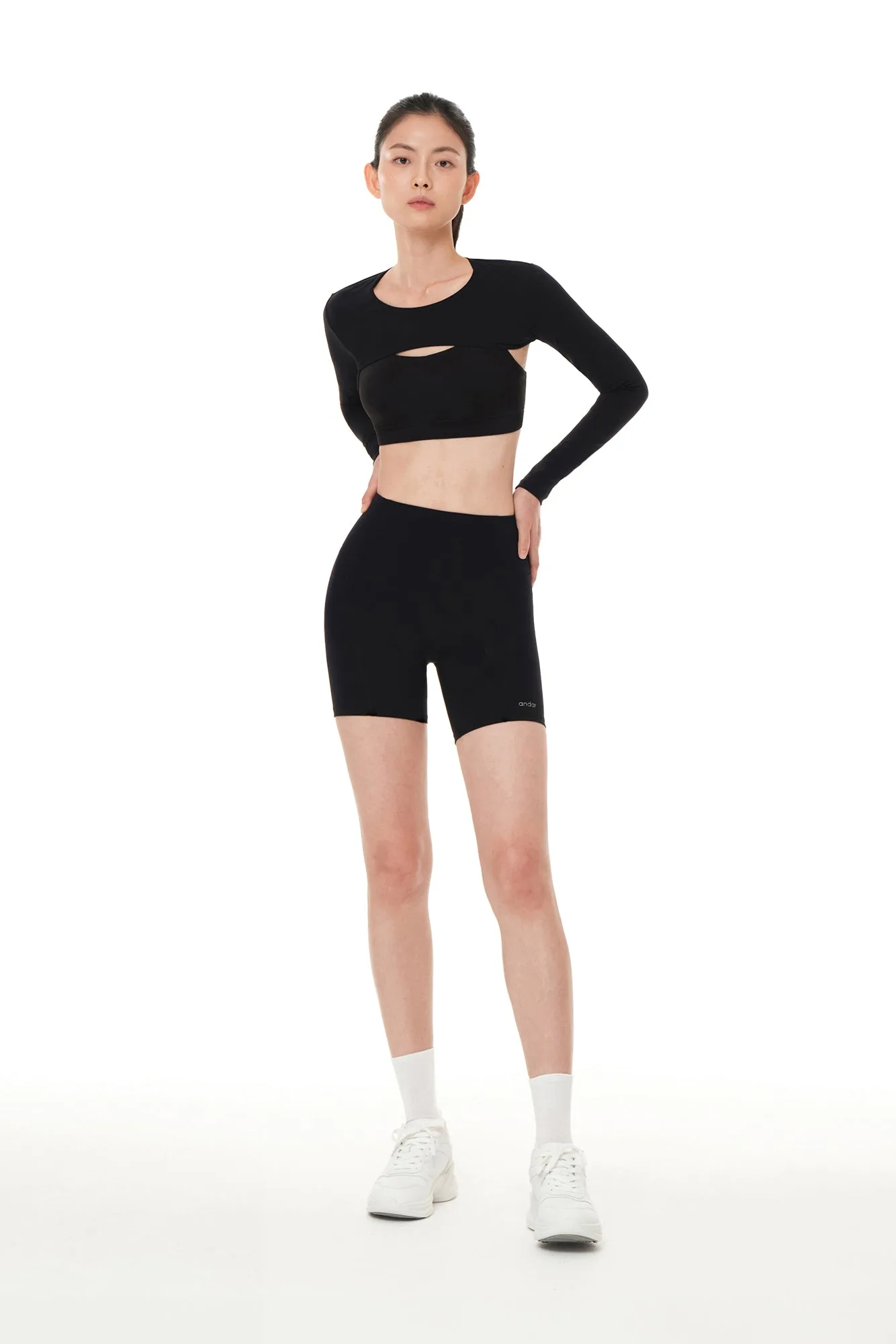How to Prevent Leggings from Sliding Down During Workouts