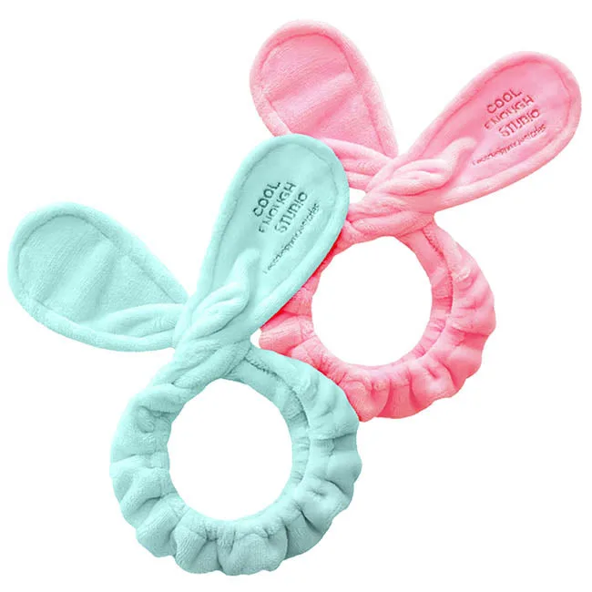 What Is a Skincare Headband Used For? Benefits, Types & How to Choose