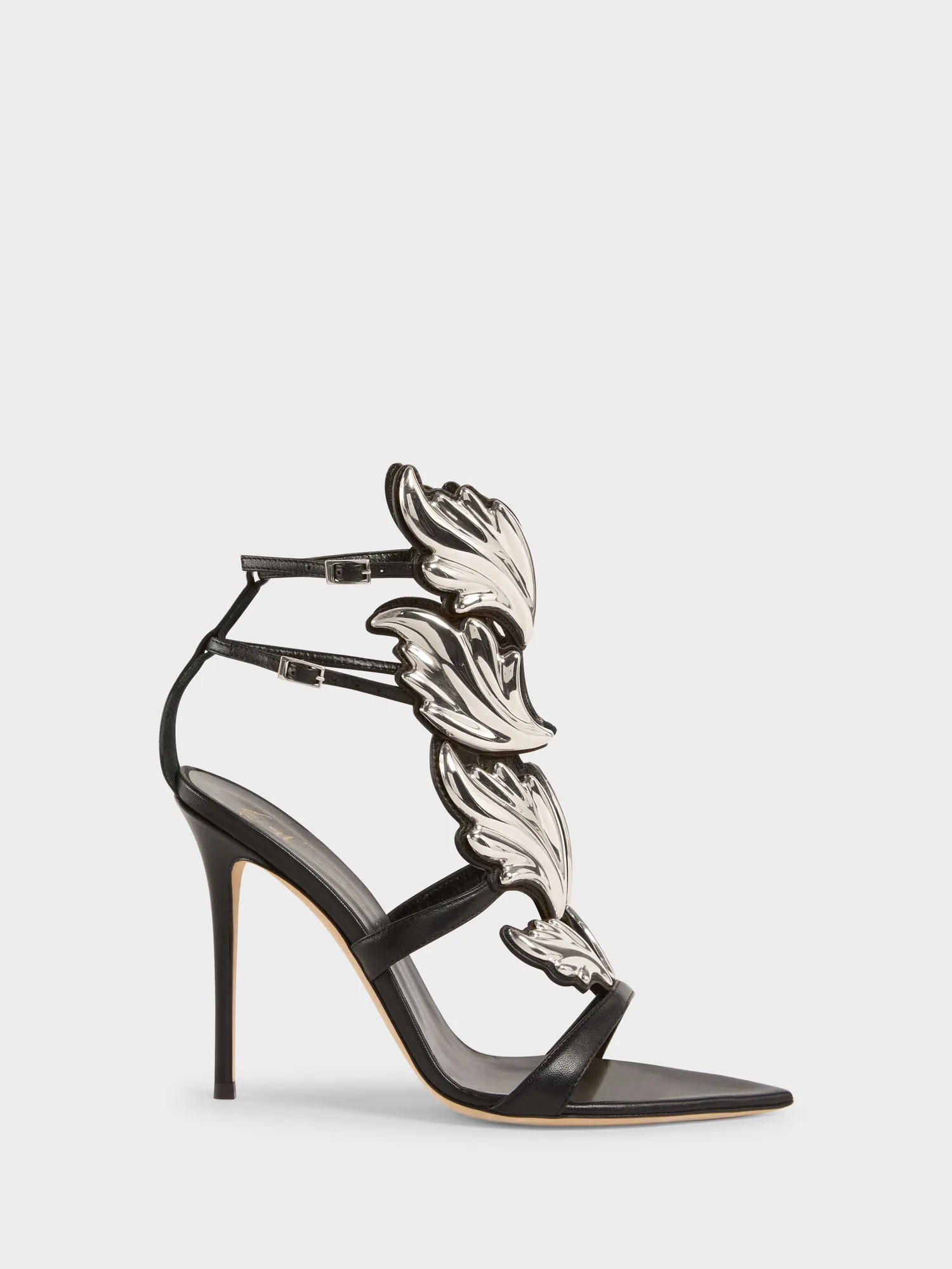 NEW CRUEL SANDAL 105