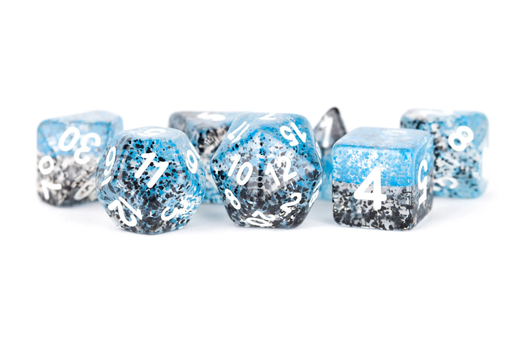 Set di dadi in resina polimerica blu e nero con particelle 16 mm