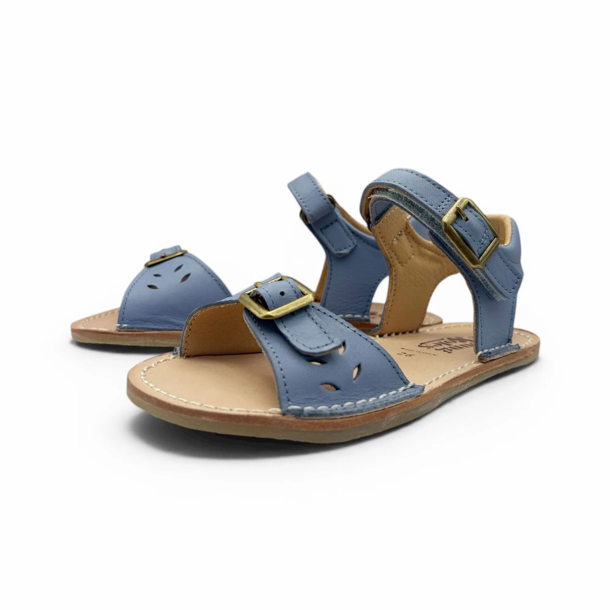 Como usar a sandália barefoot Rhonda Kids no verão